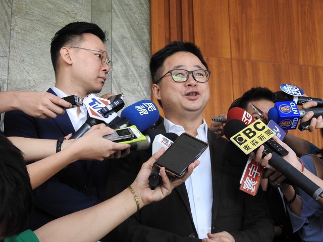 民進黨祕書長羅文嘉今（9日）受訪回應時事議題。