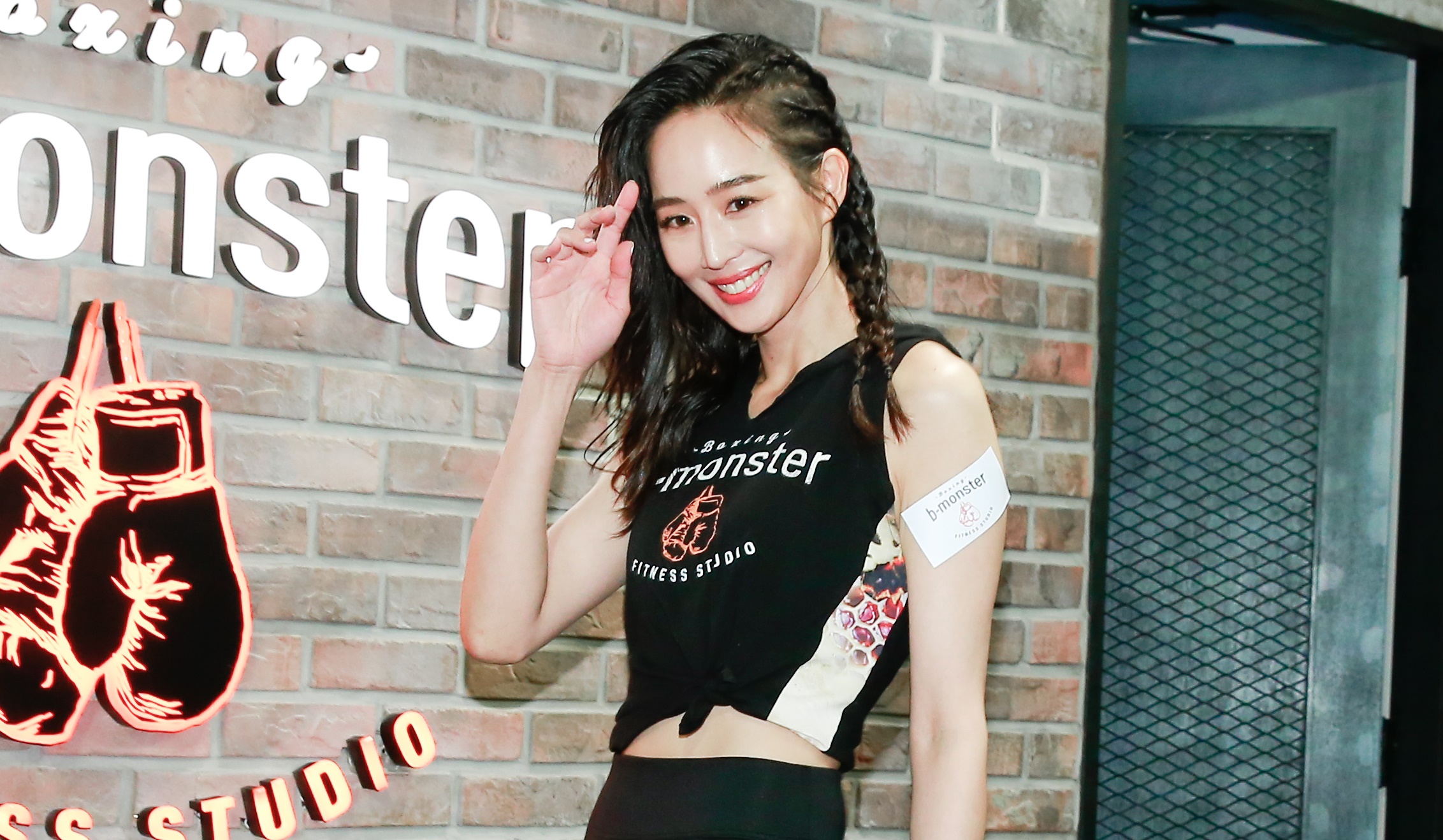 張鈞甯出席健身記者會，並澄清與帝寶男關係。