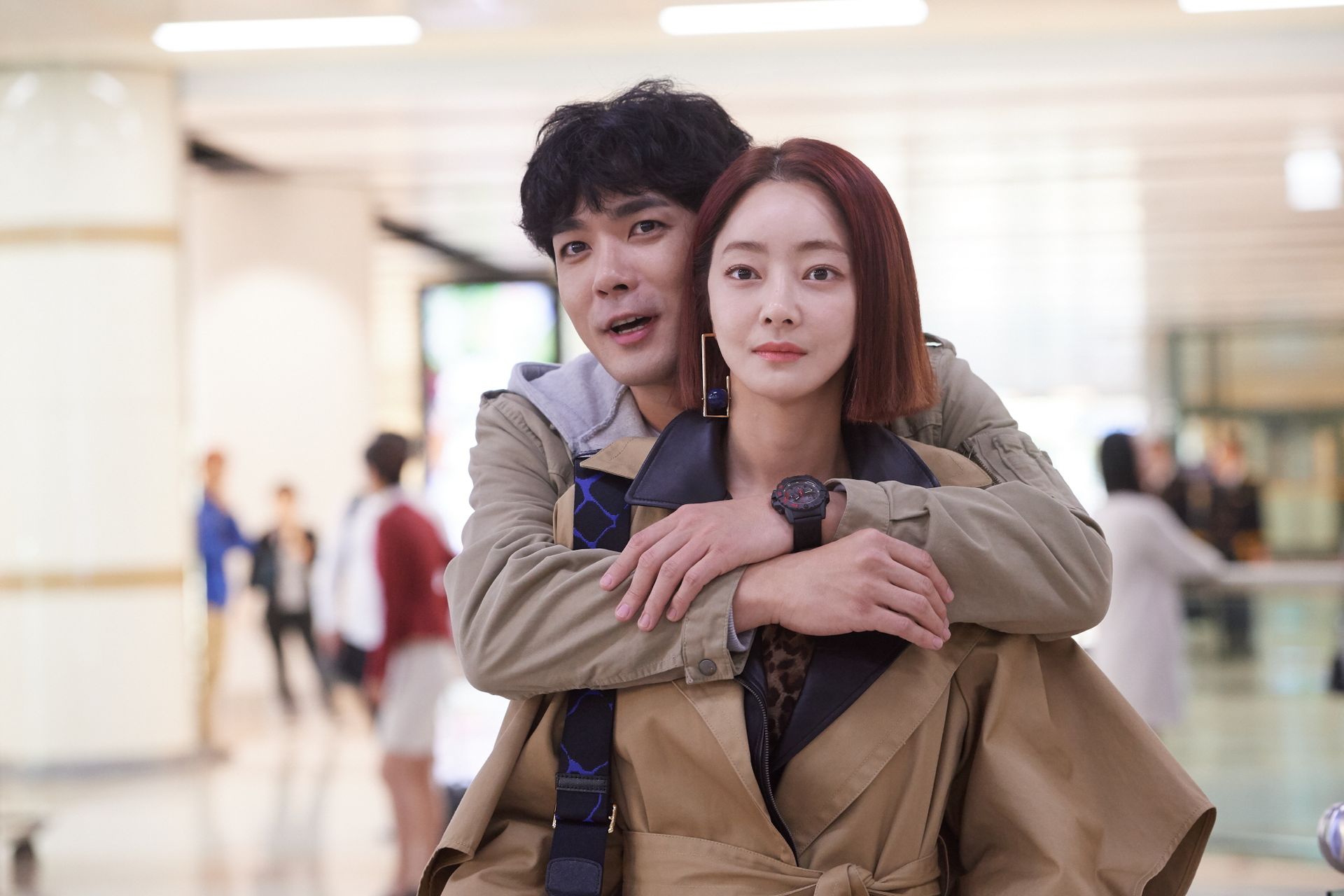 由徐孝琳及朴胤載領銜主演的韓劇《讓開吧，命運》，明（10日）晚將在中天娛樂台全台首播。（中天提供）