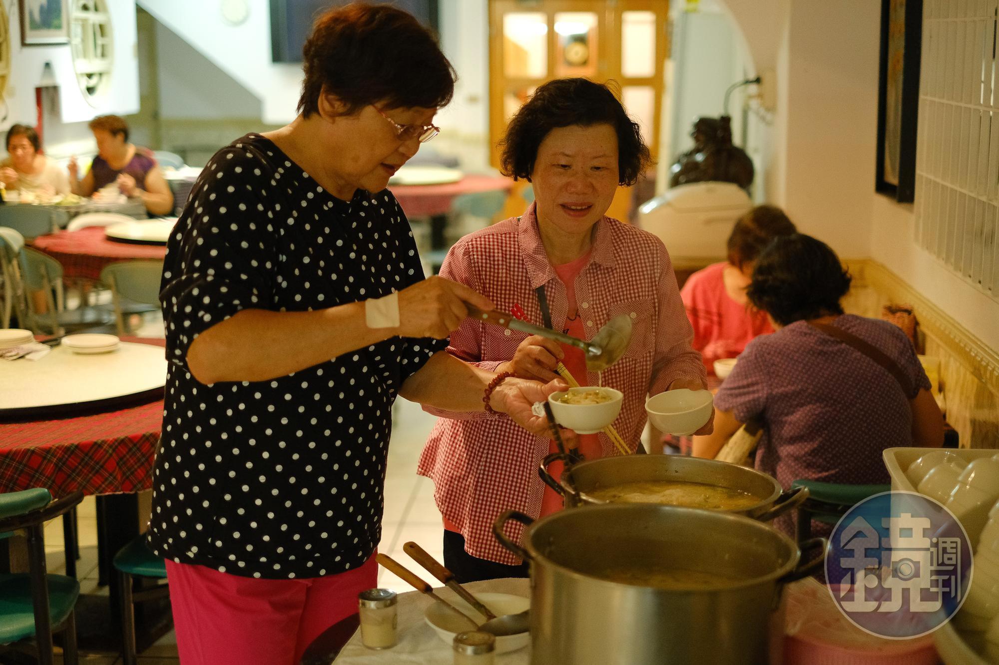 芋頭米粉和芋頭粥讓人吃完會意猶未盡。