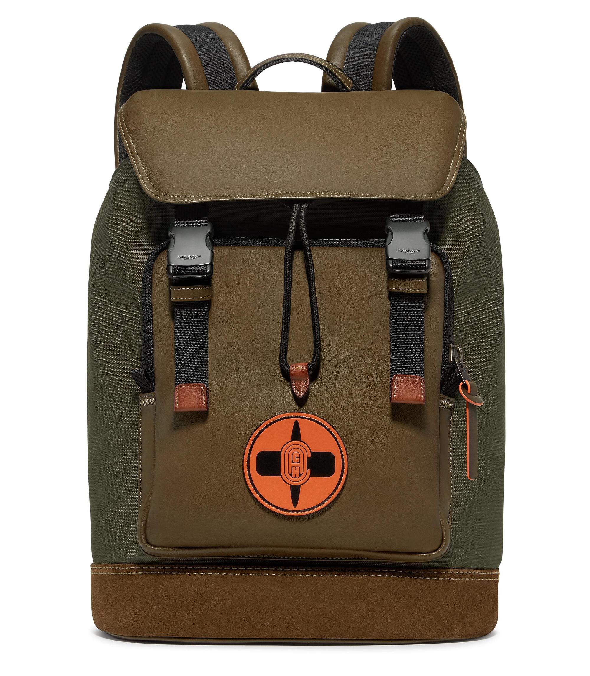COACH X MBJ後背包，NT$27,800。（COACH提供）