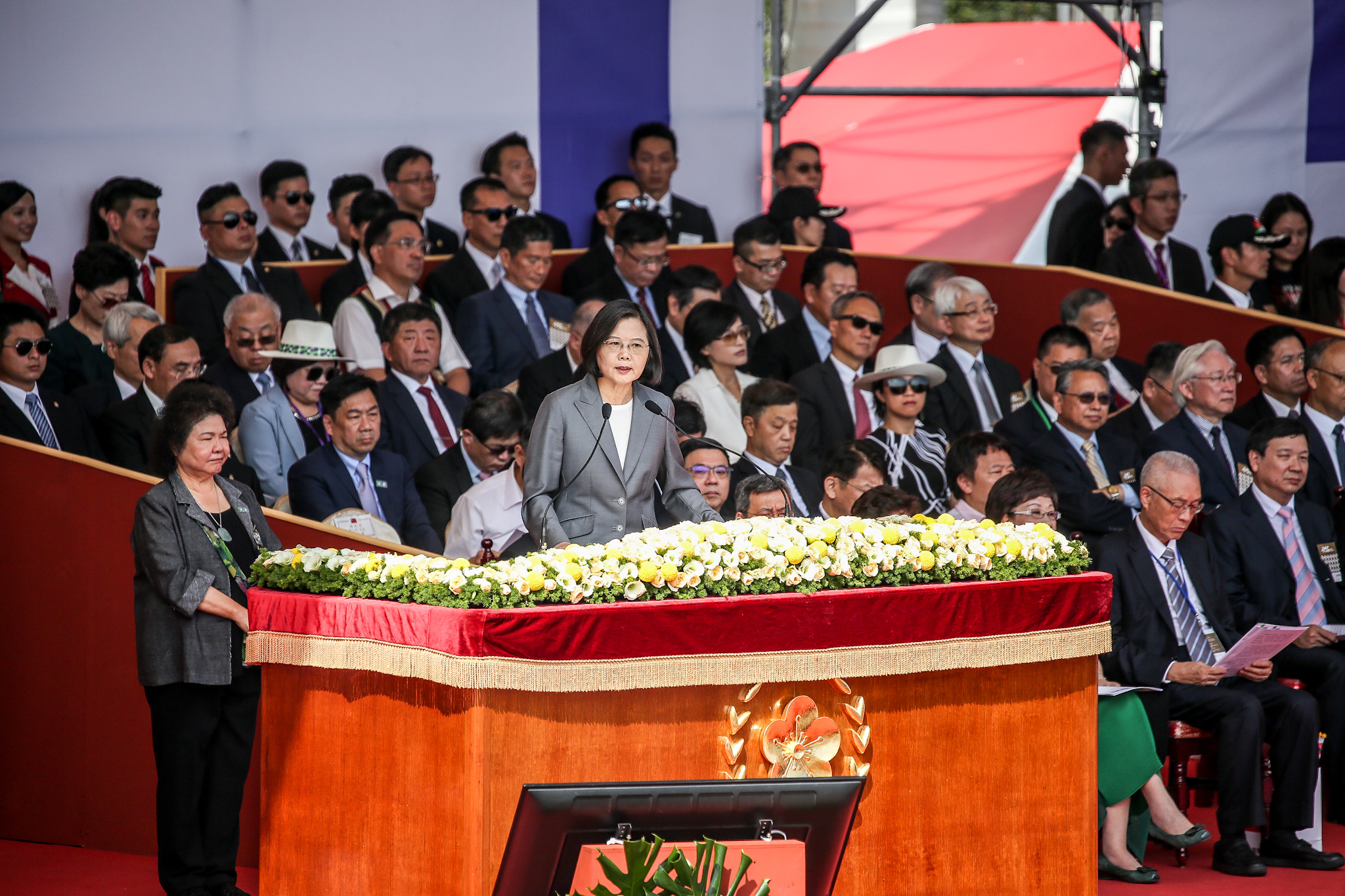 總統蔡英文任內的第4次國慶演說以「堅韌之國、前進世界」為主題，號召全體國民團結一致。