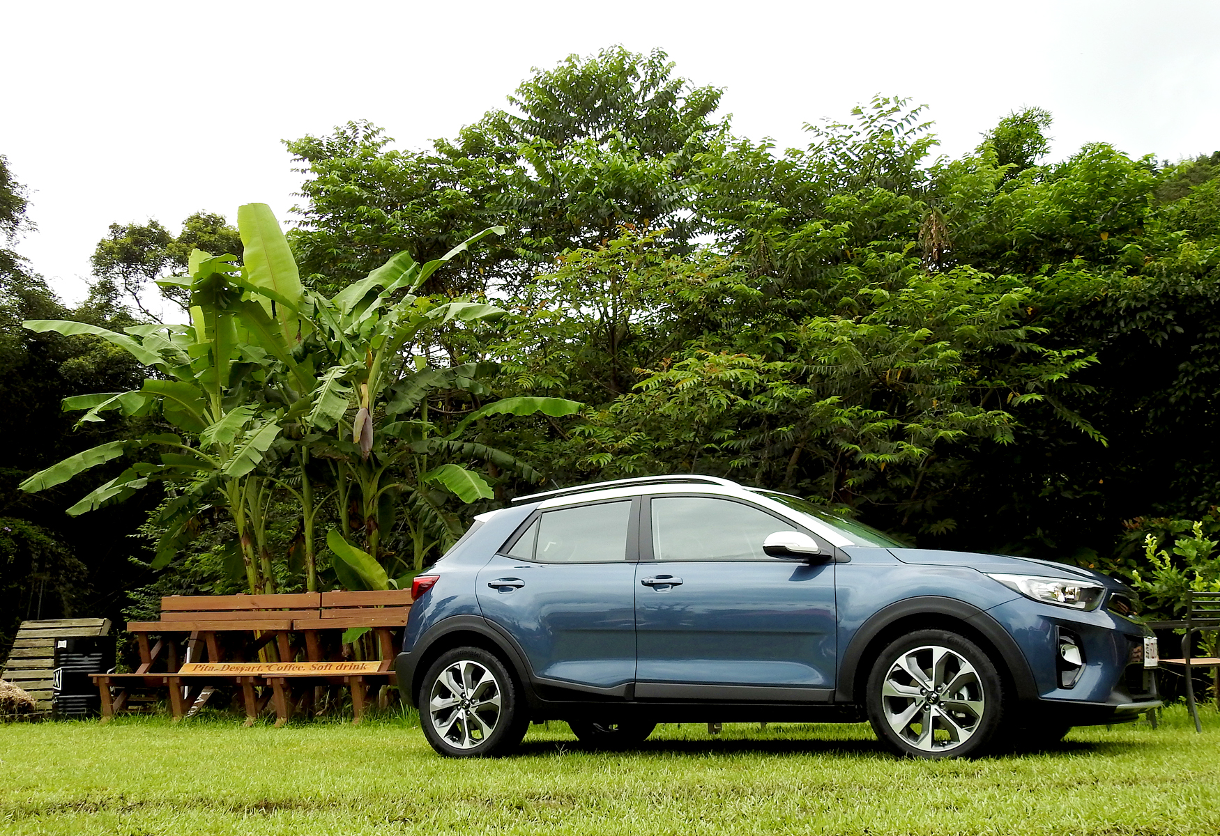 【鏡試駕】熱血頑童--KIA Stonic 1.0驚艷版