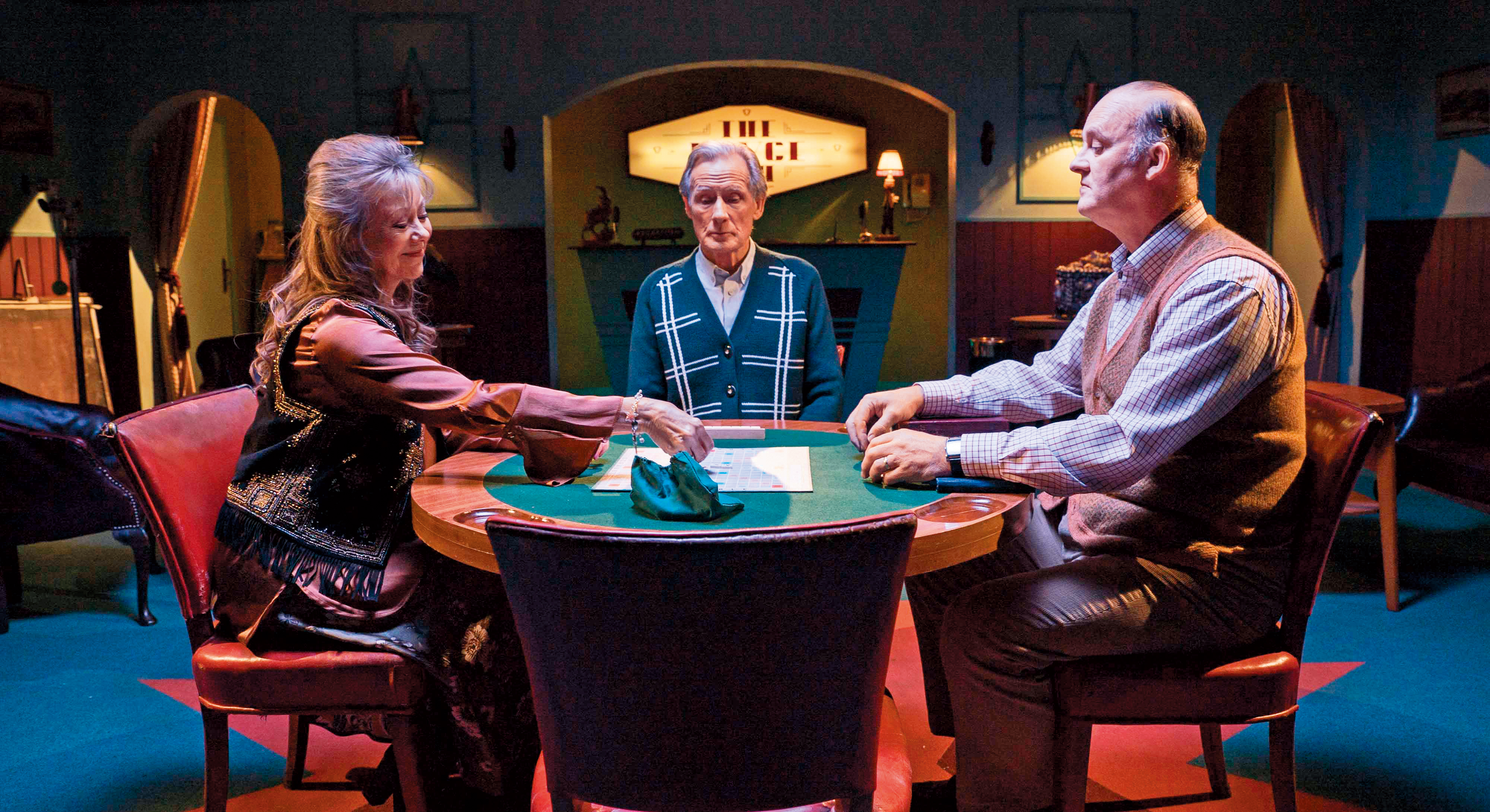 愛玩拼字遊戲的退休裁縫師，居然因為一個冷僻單字令兒子憤而離家，父親多年來不放棄尋子，也藉著拼字遊戲尋求父子和解。（天馬行空提供）