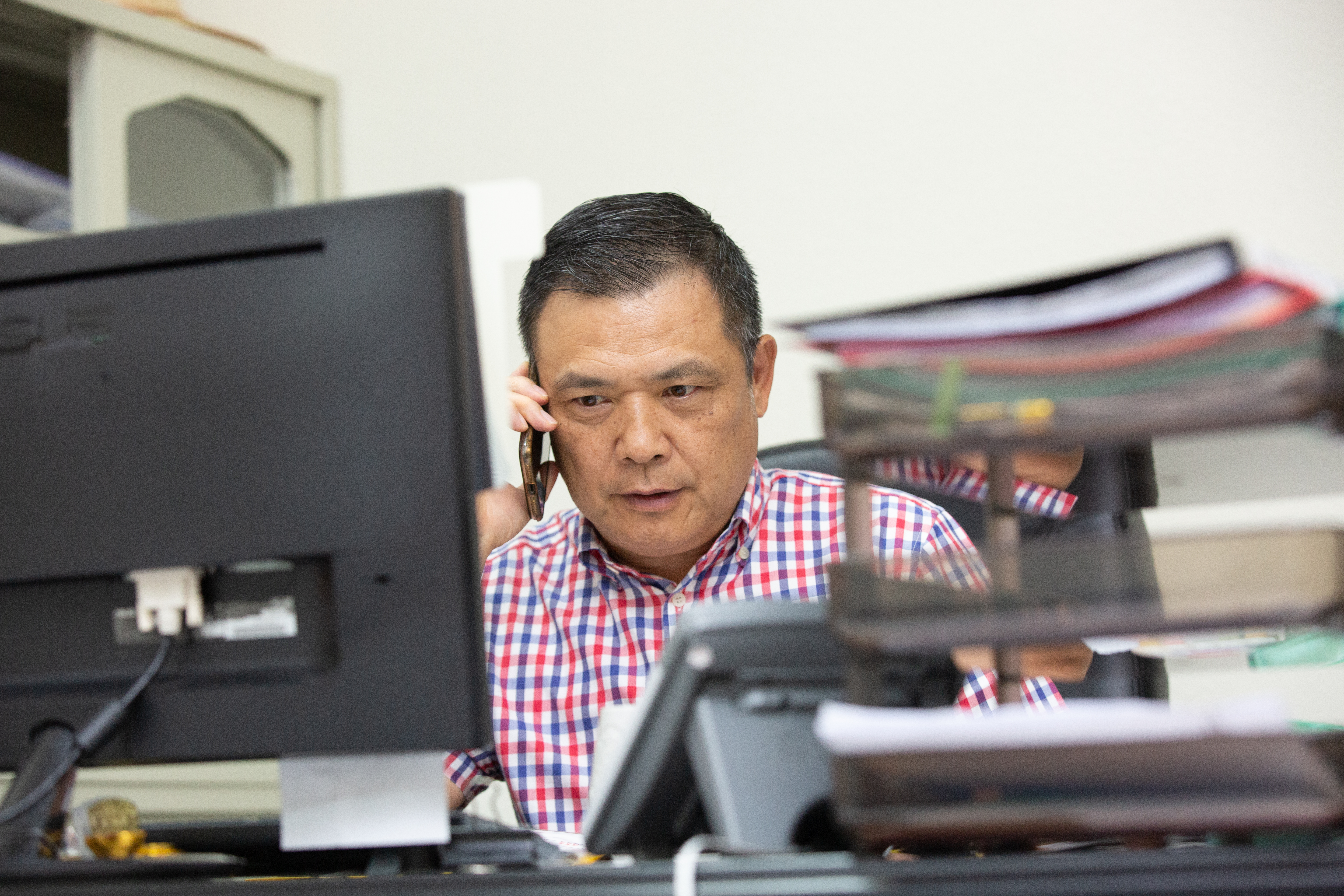 因家庭背景緣故，吳永強國中就踏入餐飲業養活自己，生活寄託都在工作裡。