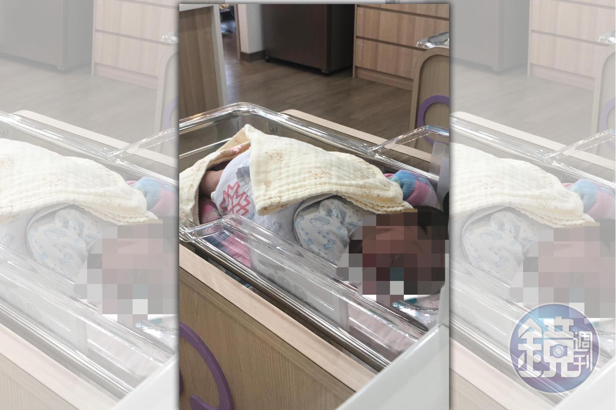 有家長質疑，寶寶被分區隔離安置，但禾馨卻未主動告知原因，仍然只說是過敏。（讀者提供）