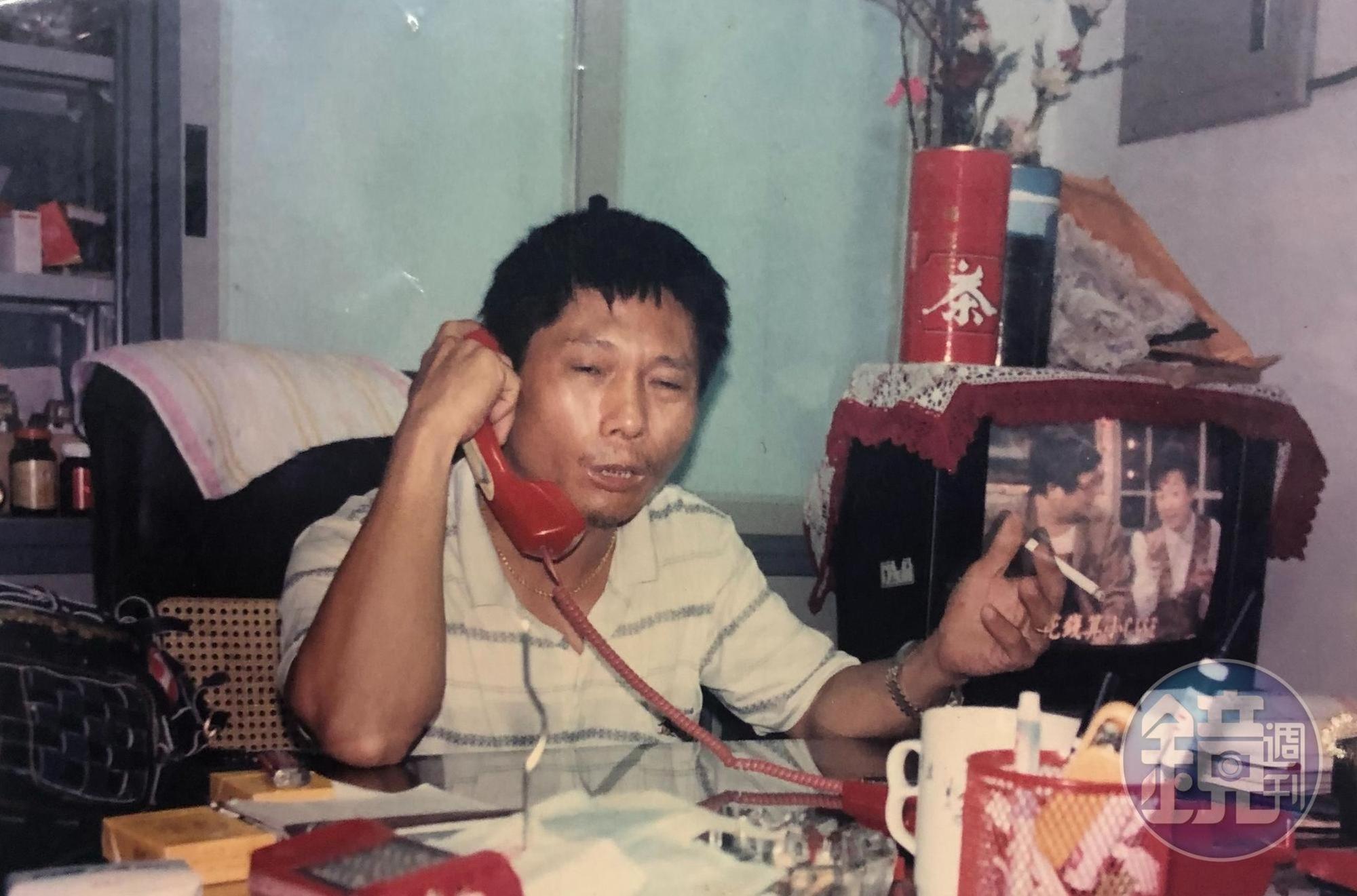蘇文得書讀得不多，早年做外銷看不懂英文，得拜託貿易商仔填單。但也靠一個信任，獲得不少長期合作。（麒琳實業提供）