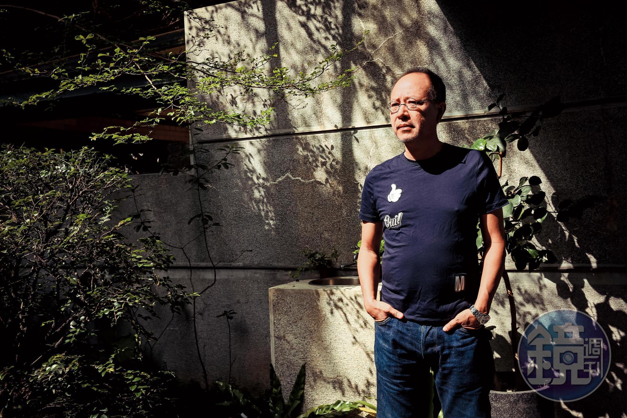 人到中年的鍾孟宏,看到上一代老去與下一代成長,對家庭的存在很有感觸,促使他醞釀編寫並拍出新片《陽光普照》。