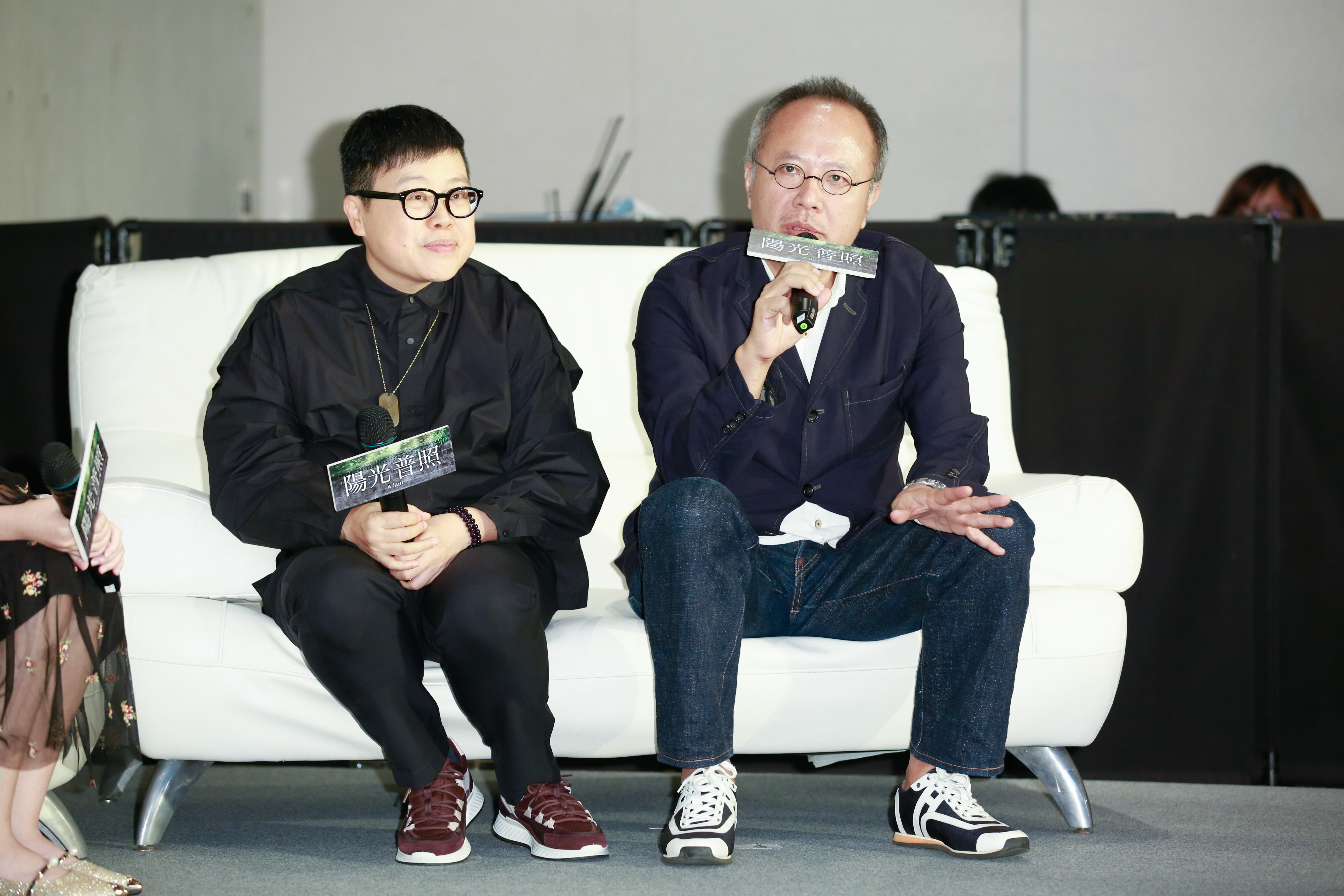 《陽光普照》是導演鍾孟宏（右）和監製葉如芬合作的第四部電影，該片劇本也由《鏡文學》協助完成。
