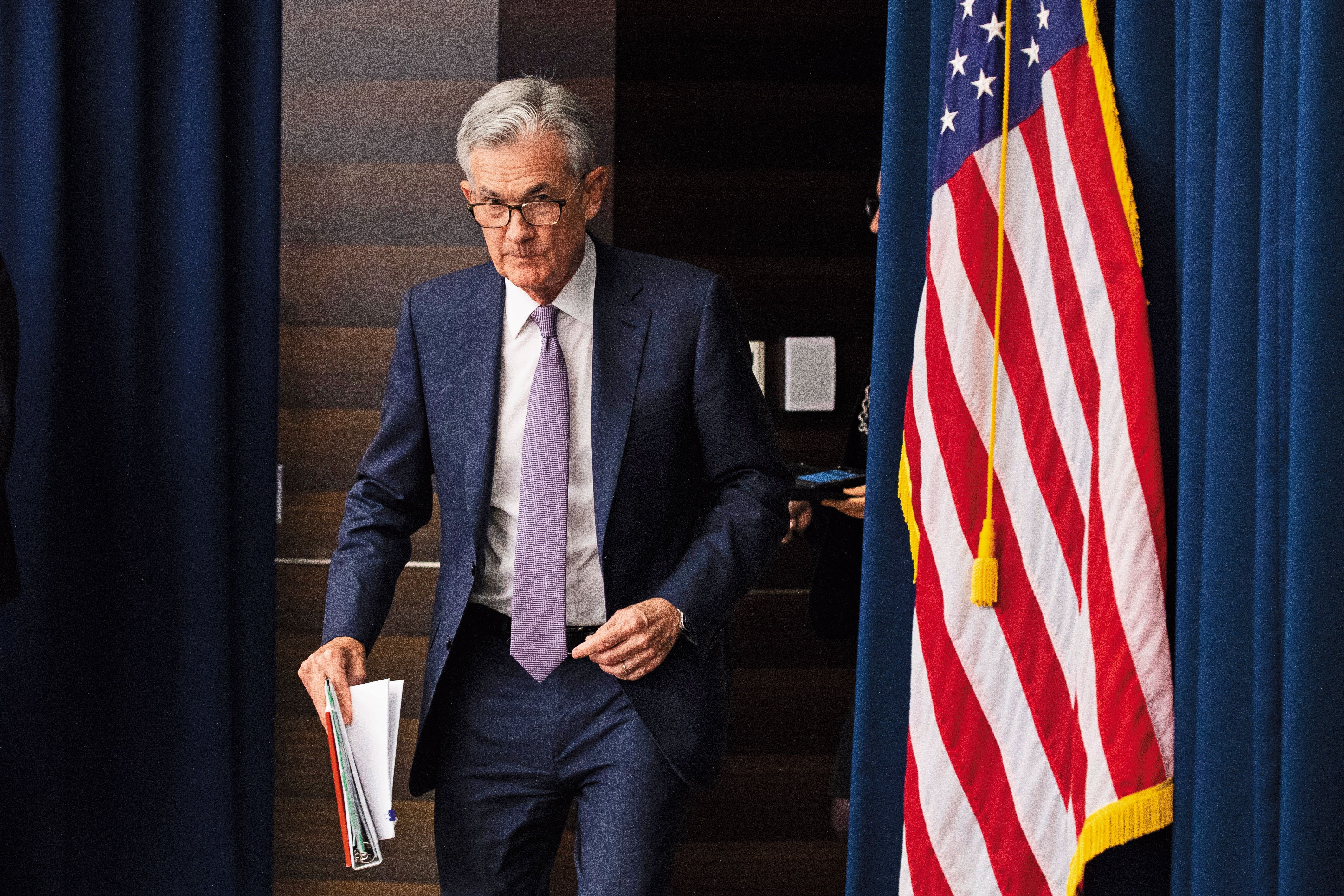 美國聯準會今年降息2次，但見降息買債券，絕非獲利保證，因為債券價格與殖利率由市場參與者決定。（東方IC）