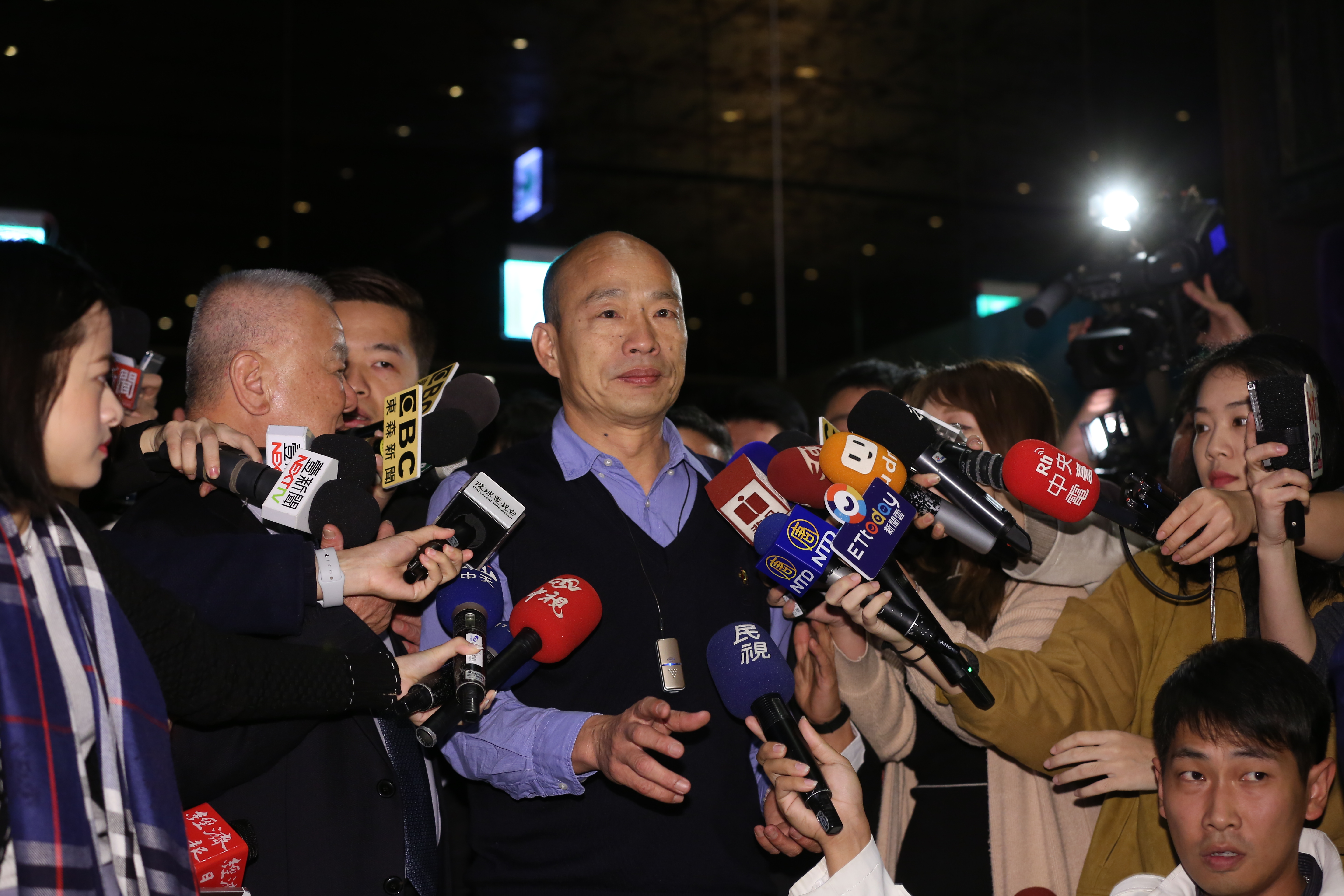 高雄市長韓國瑜今（15日）正式向市府請假，以國民黨總統參選人身份投入總統大選。