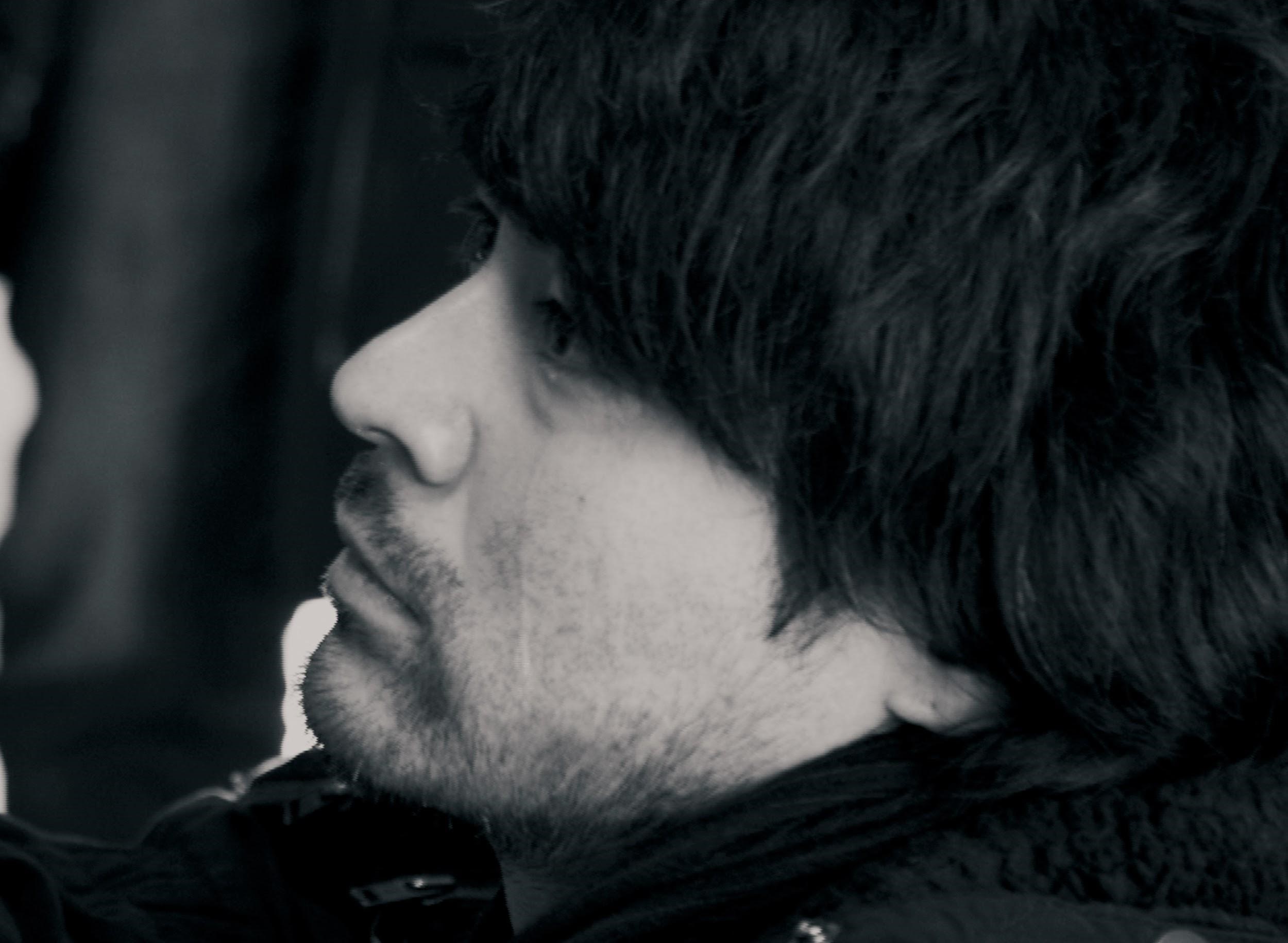 山田孝之在紀錄片《山田孝之的痛苦與榮耀》中自白，曾因私生子醜聞罹患憂鬱症。（水元素提供）