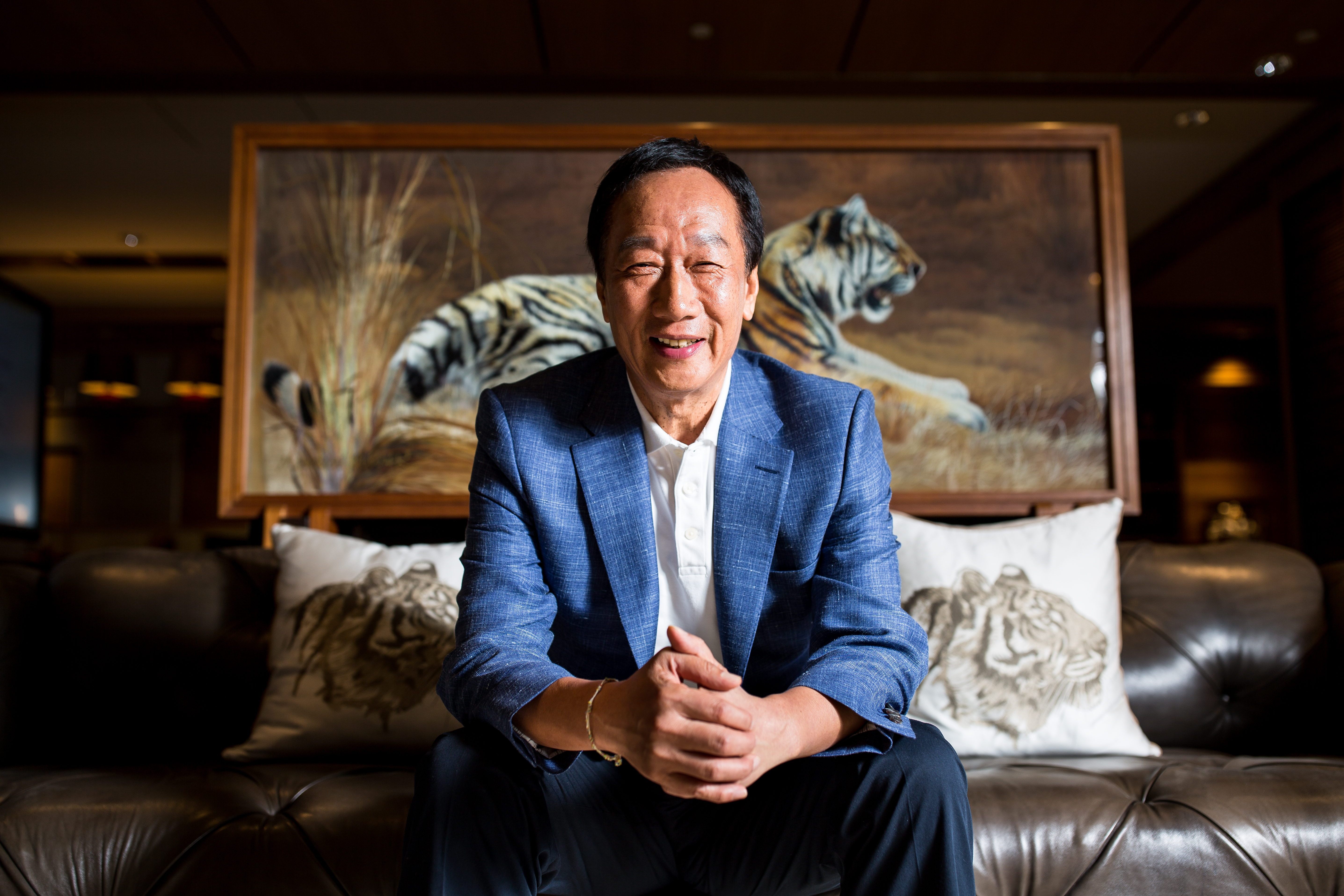 將滿70歲的郭台銘今晚提前慶生，選在米其林三星餐廳君品酒店頤宮舉辦暖壽宴。（本刊資料照）