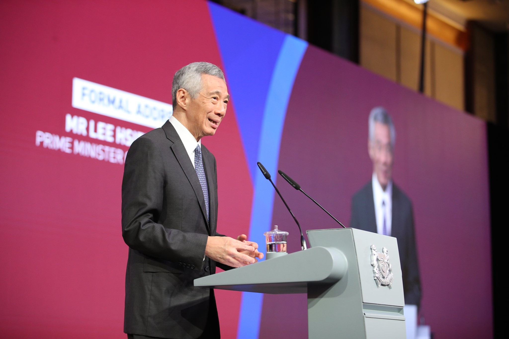 新加坡總理李顯龍認為香港示威者提五大訴求，是為了讓港府蒙羞及倒台。（翻攝李顯龍臉書）