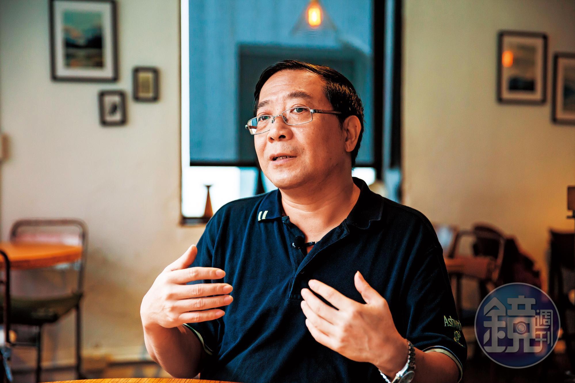 偏好還沒被市場發現的成長股，蕭非凡靠著搜尋趨勢、找對公司，7年內賺進8位數資產。