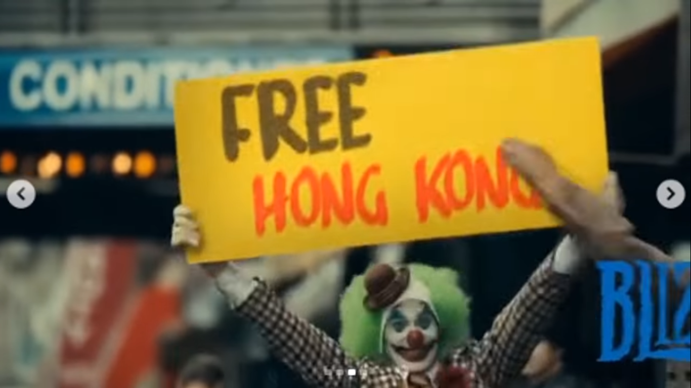 網友以《小丑》電影片段諷刺暴雪對香港選手和台灣賽評的裁決無理。