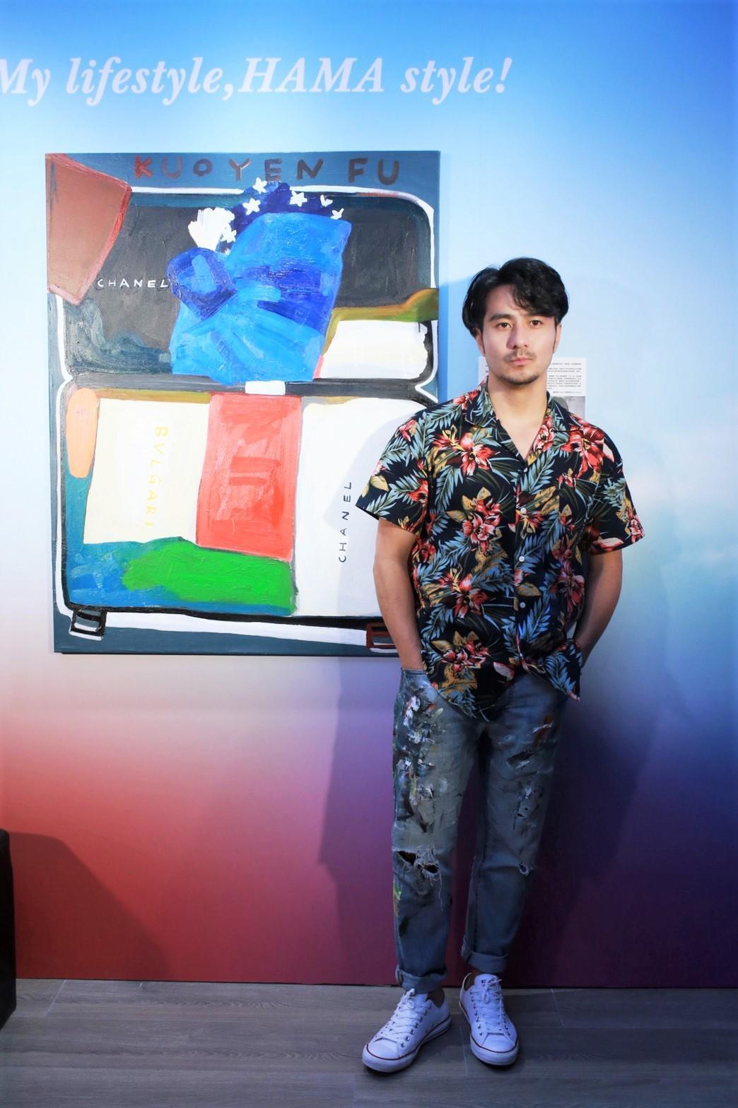 郭彥甫透露打算明年開個展,目前正積極蒐集親朋好友的行李開箱照。(HAMA BOUTIQUE提供)
