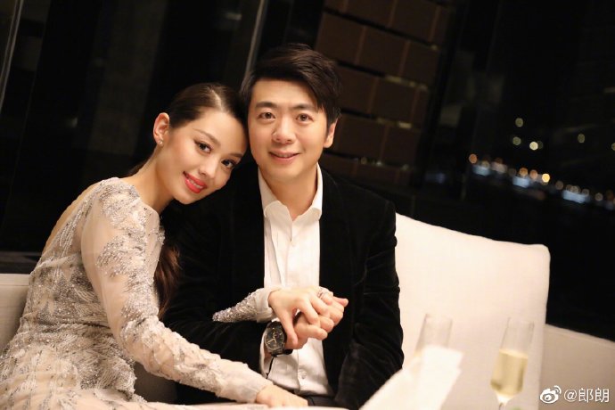 郎朗6月迎娶德韓混血美女吉娜愛麗絲後,坦言新婚生活不理想。(翻攝郎朗微博)