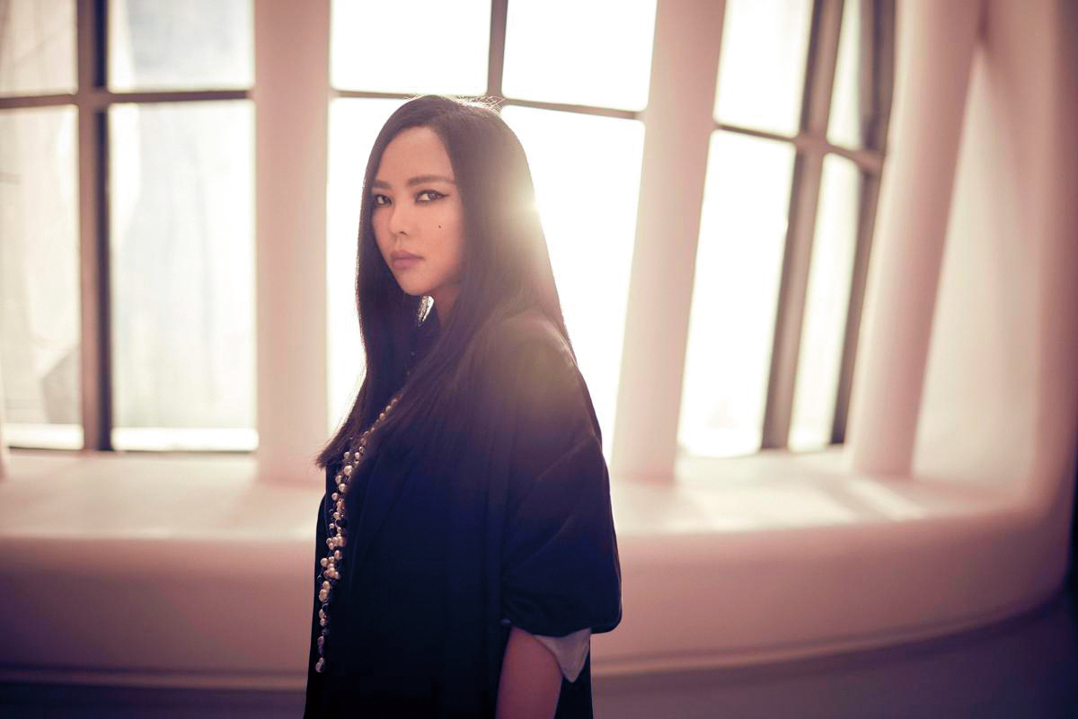 張惠妹曾因為觀眾太過熱情造成地面震動，隔年她再申請舉行演唱會時被拒絕。（環球提供）