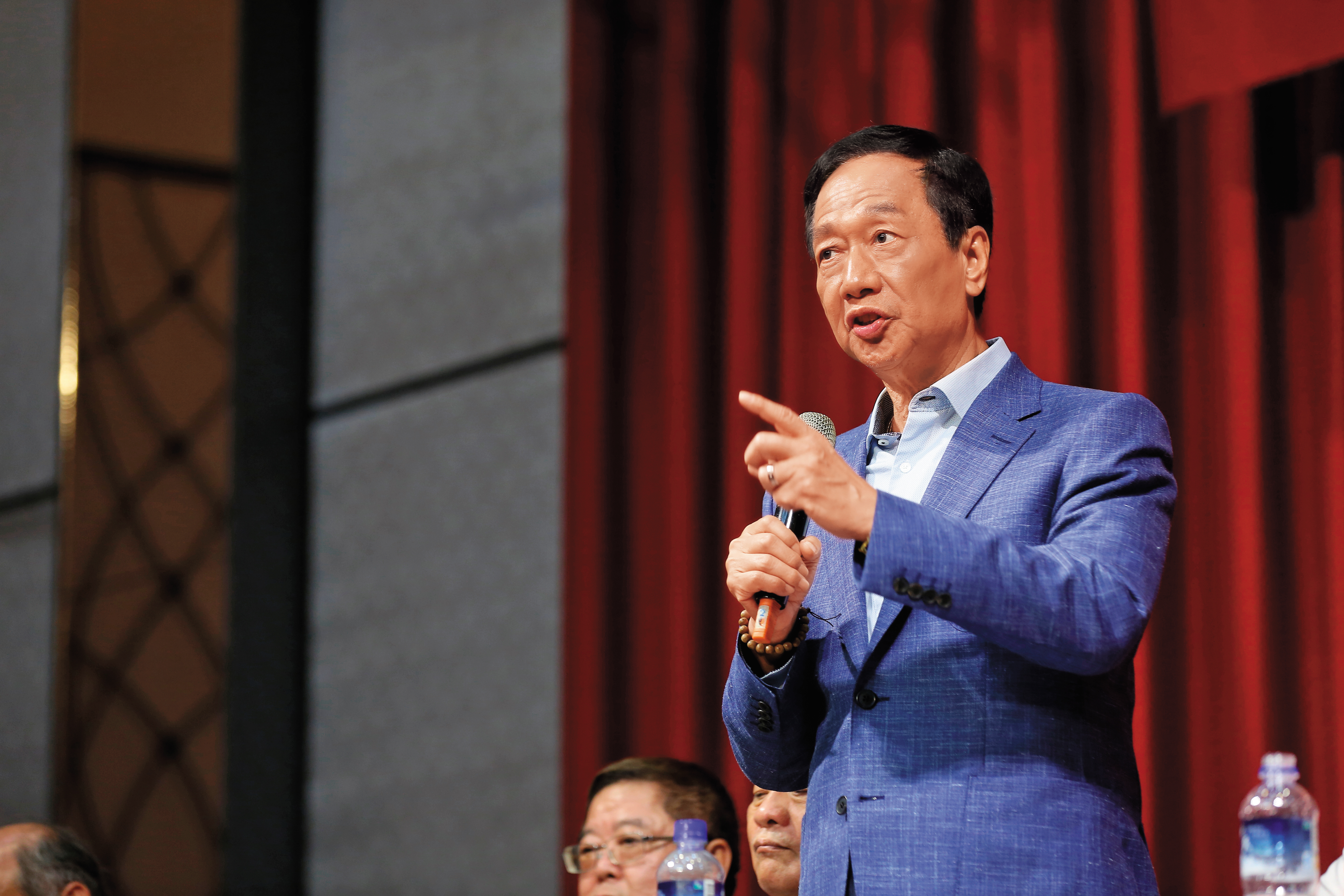 【鏡天爆】罵哭黃秋蓮狠K汪用和　郭台銘7小時震撼教育