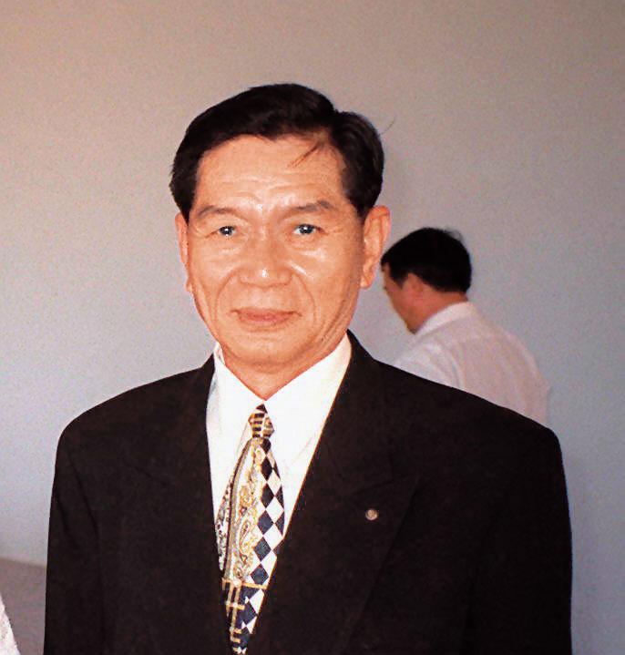 蔡城靠買賣怪手賺進第一桶金,之後成立建設機械公司。(聯合知識庫)