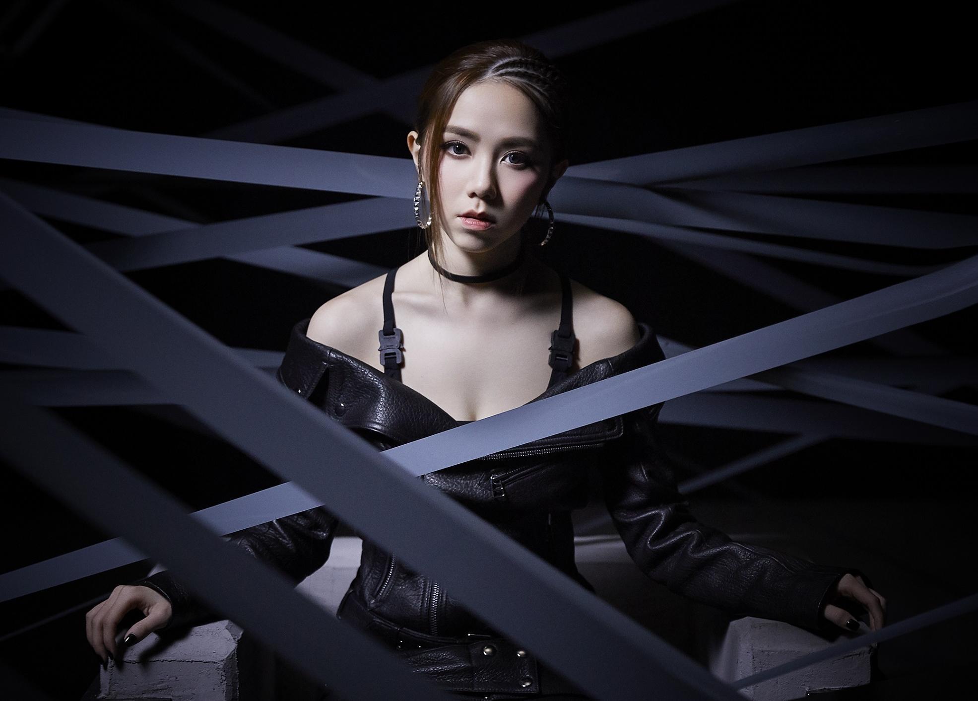 鄧紫棋創作〈Walk on Water〉,揮別人生低潮、戰勝網路霸凌。(G Nation Limited提供)