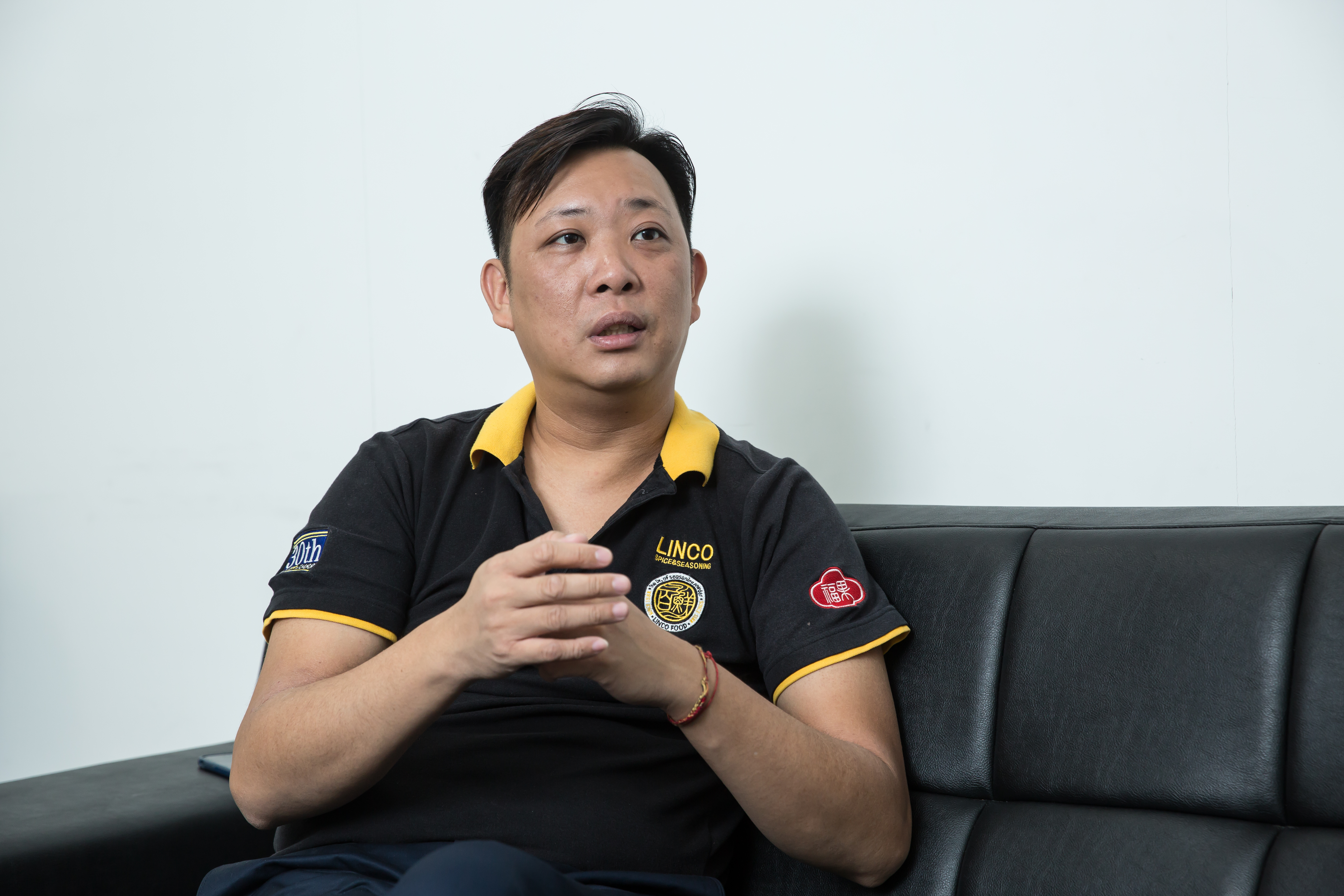 2014年,百鮮企業的創辦人林錦鴻過世,下半年又碰上鼎王的食安風暴,林裕閔坦言,當時只要一個不對,公司說垮就全垮。