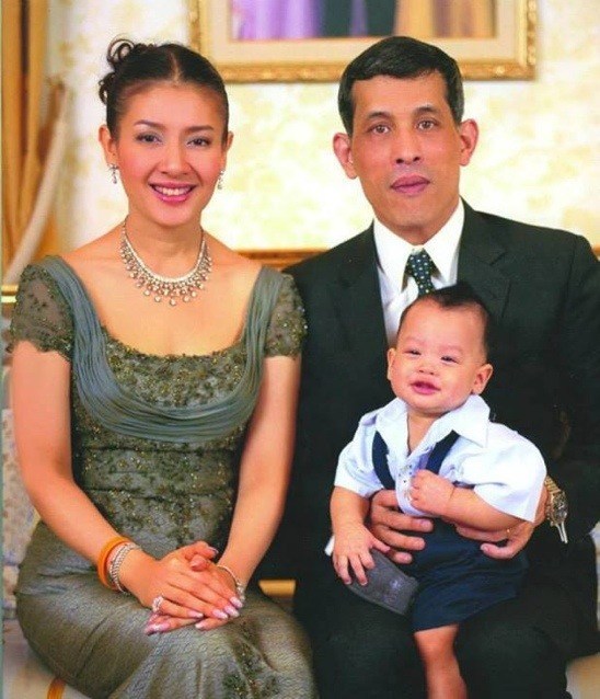 第三任妻子詩禮拉米與泰王的合照。（翻攝Royal Foibles）