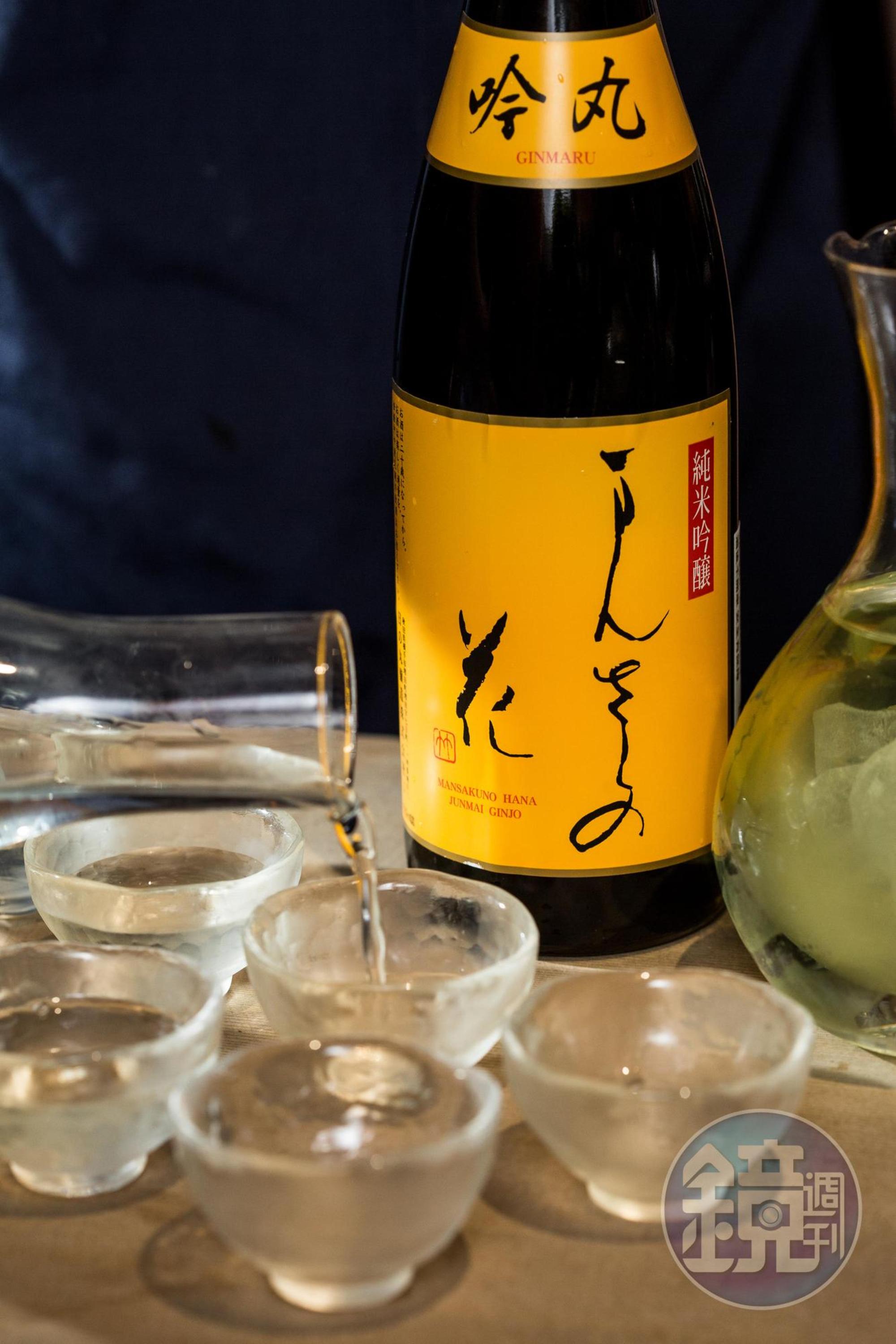 清酒「吟丸」,比起「山之壽」,口感更為扎實,尾韻綿長。