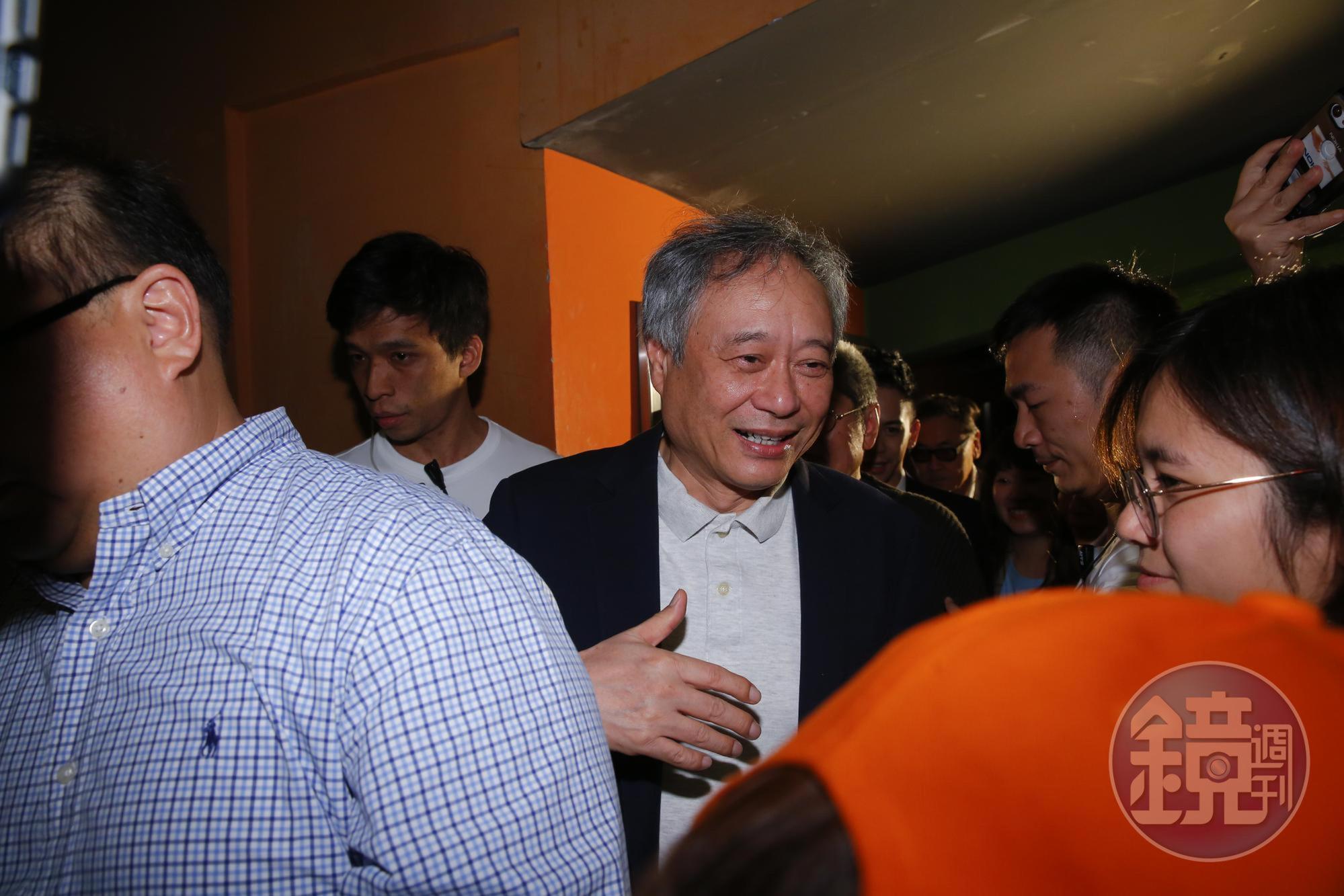 李安忙完自己電影《雙子殺手》的宣傳，特地再來支持兒子的作品。