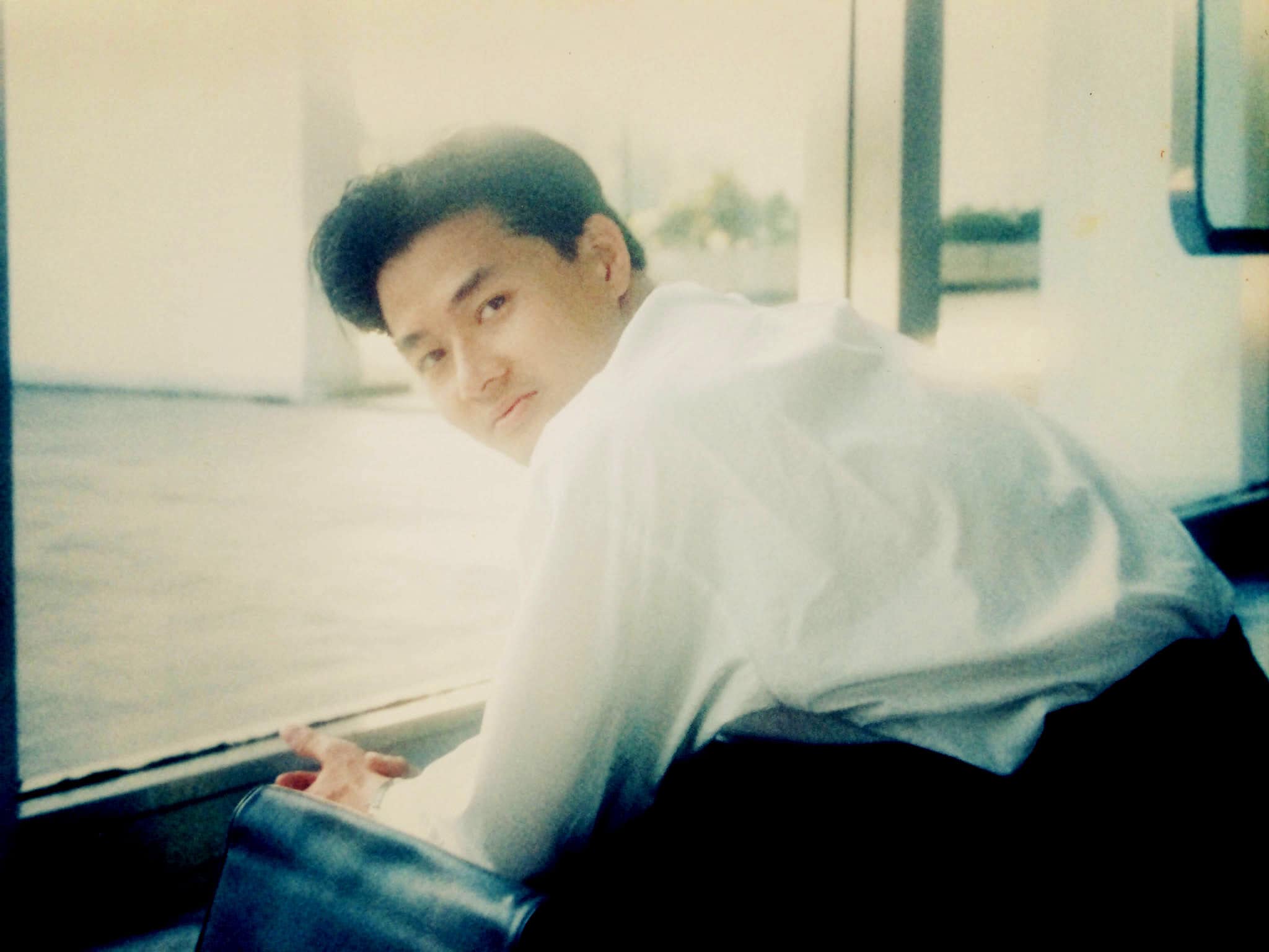 賴有賢有雙會發電的眼睛，在感情路上無往不利。（賴有賢提供）