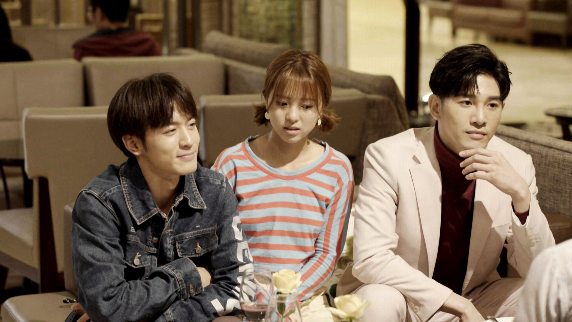 張立昂（右）加盟客串，與吳思賢（小樂）來了一場另類CEO對決。（三立提供）