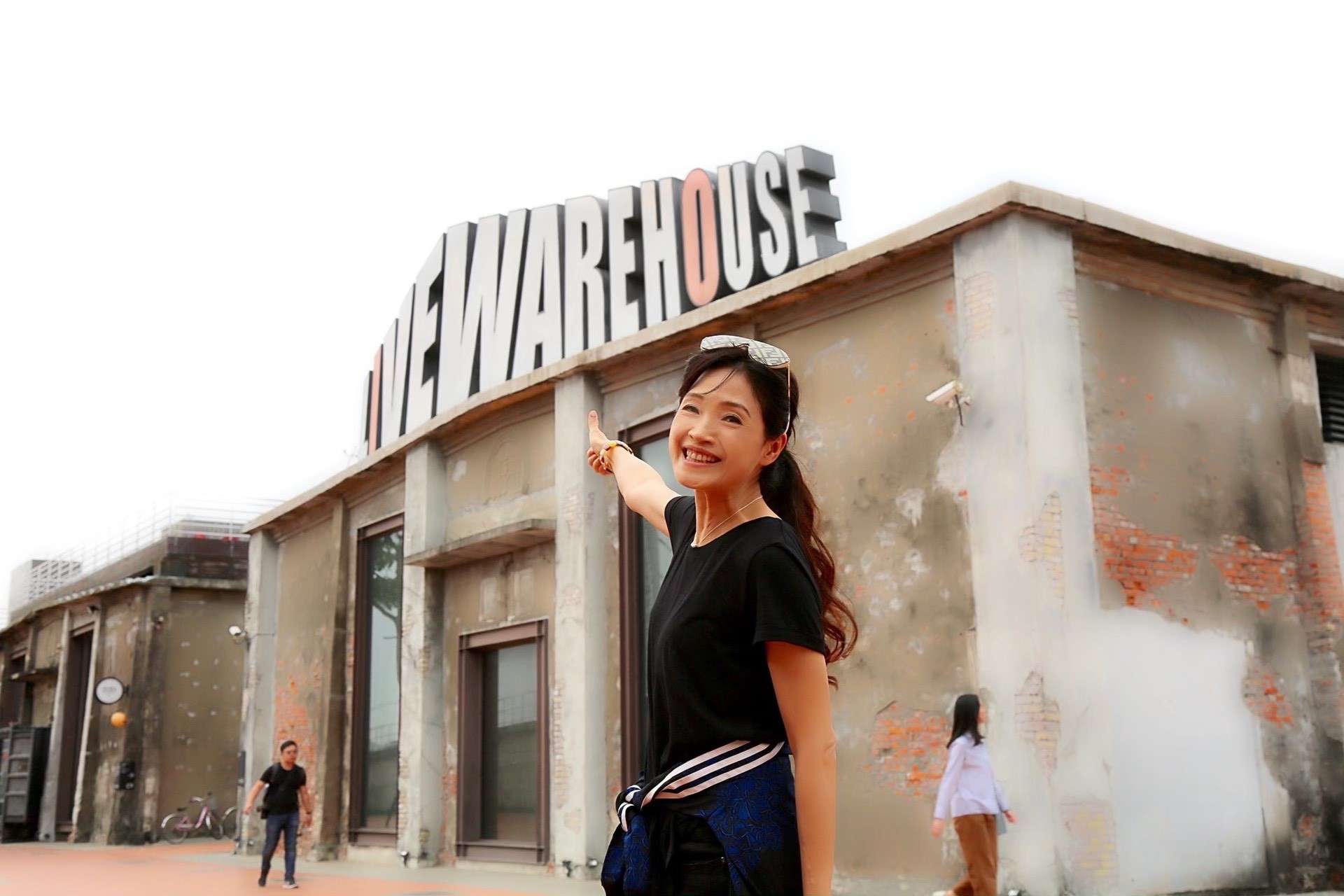 日前方季惟南下高雄出席公益活動。（尙時代文創娛樂提供）