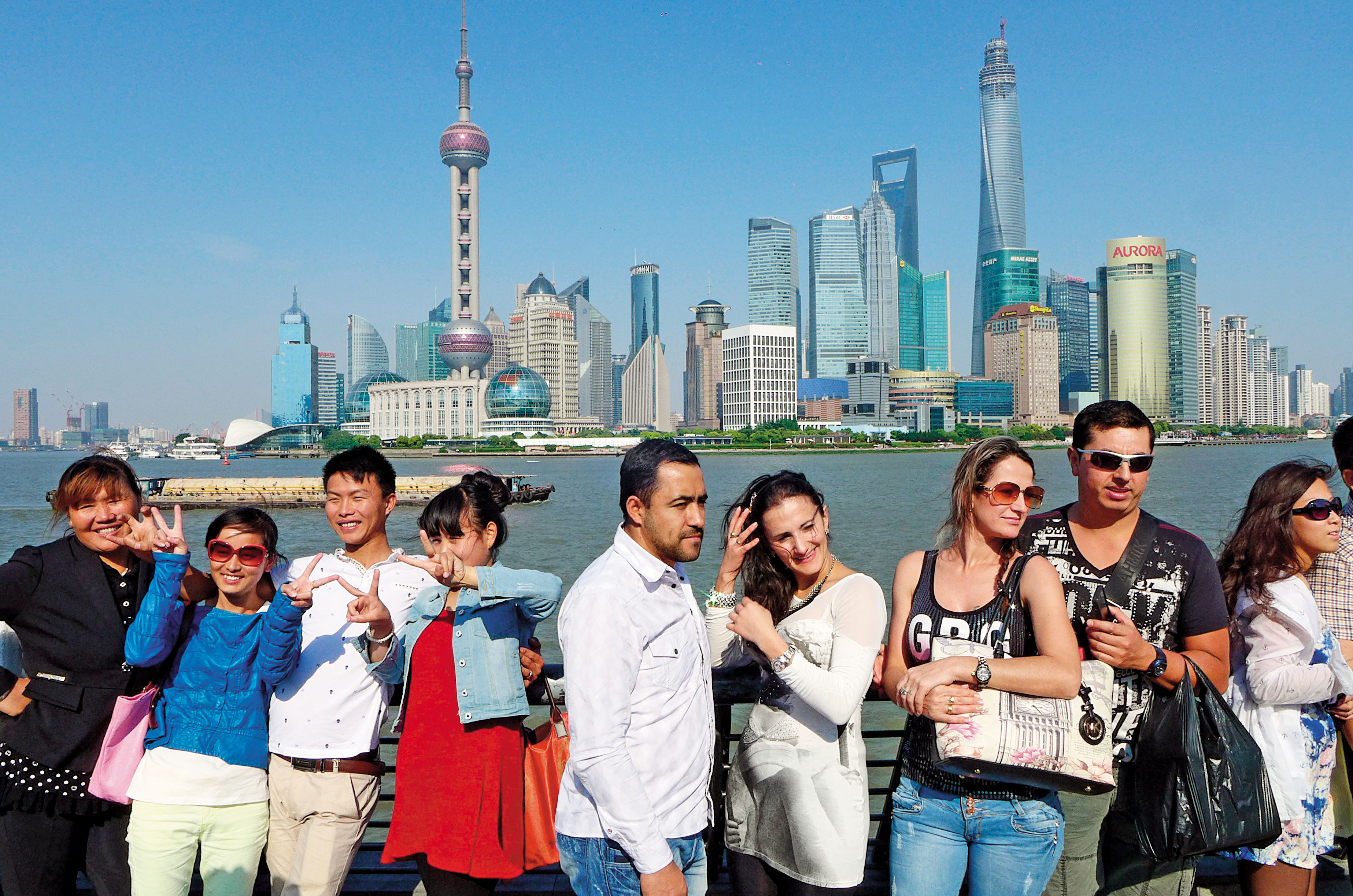 過去十六個季度，中國官方GDP的統計數字只有○‧八％的波動。（東方IC）