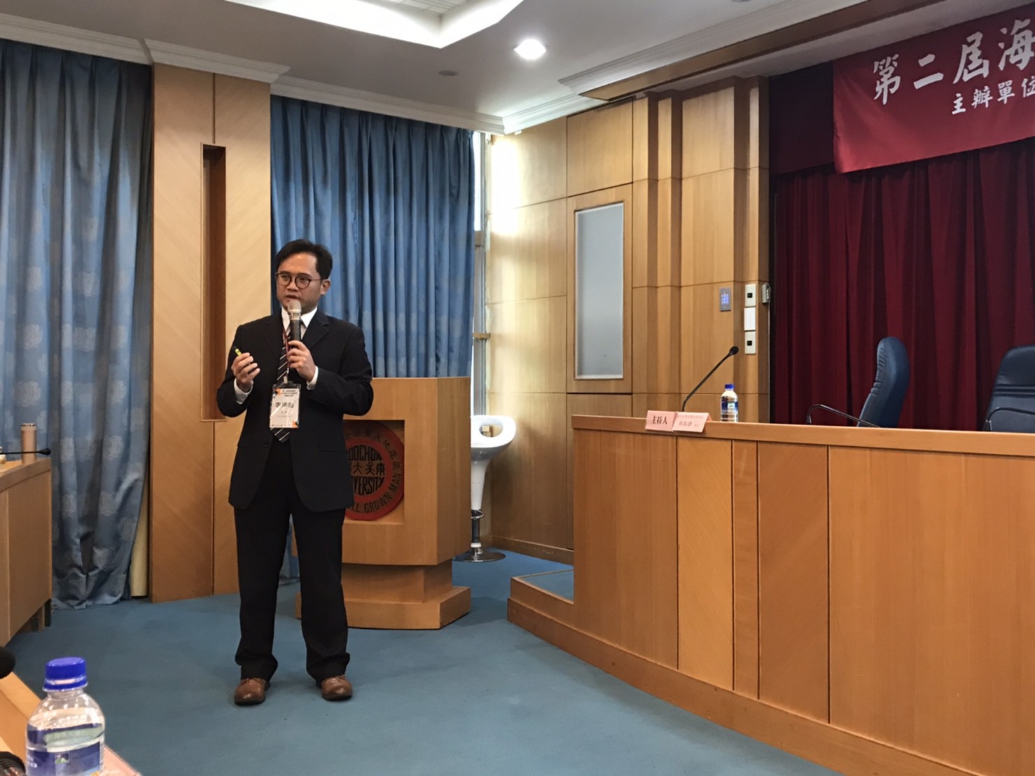 東吳會計系主任李坤璋教授。