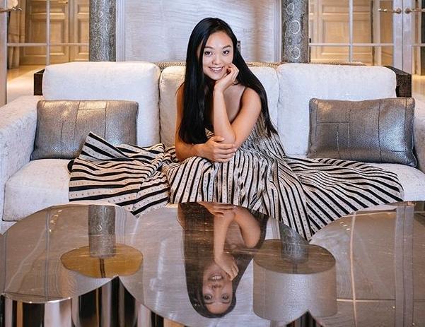 李連杰與利智的大女兒Jane將出席巴黎名媛舞會。（翻攝自label.paris IG）