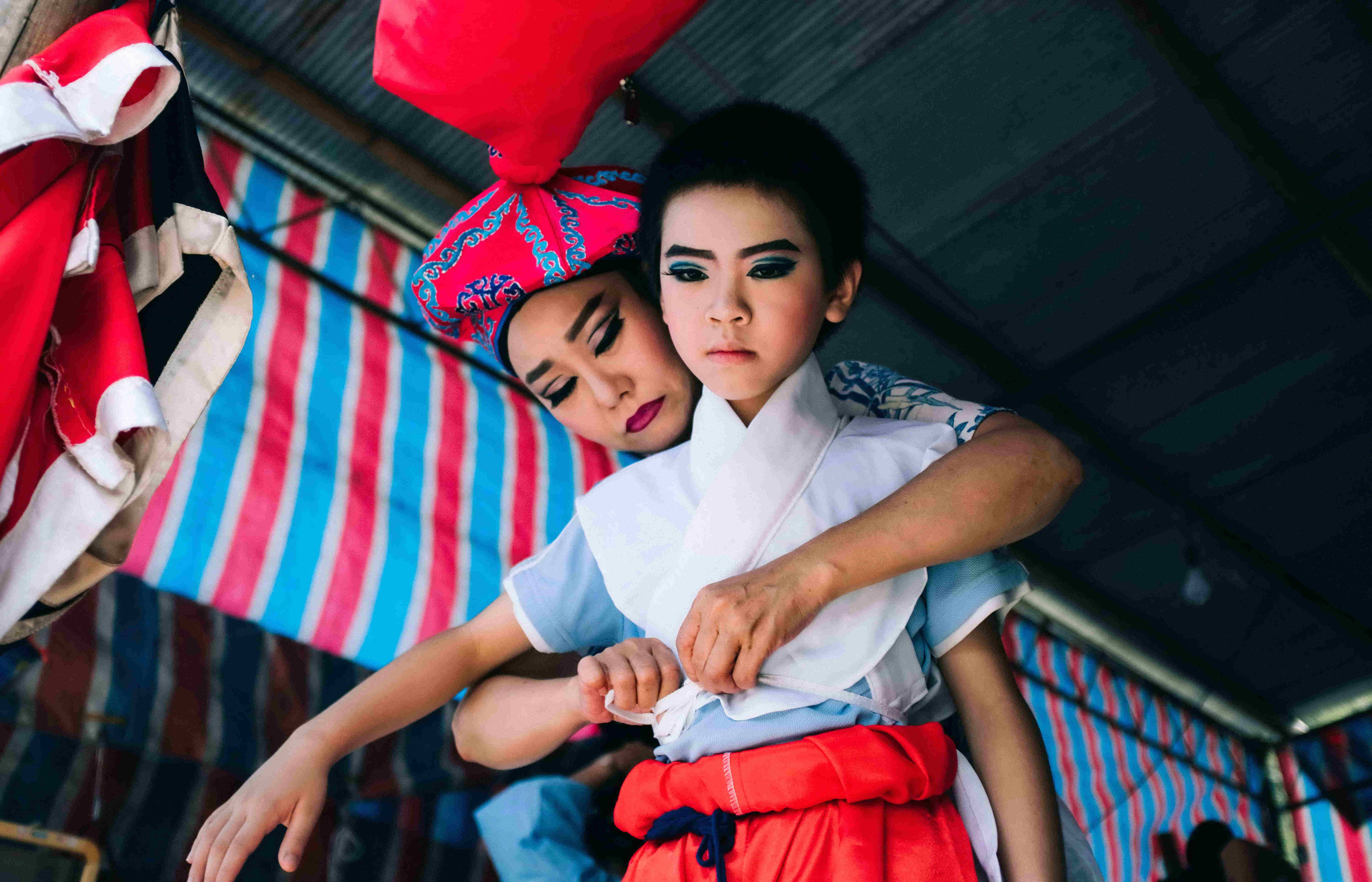 年僅12歲的李英銓，片中粉墨登場演出歌仔戲，其實他曾參與學校子弟戲社團，還曾經公演過。