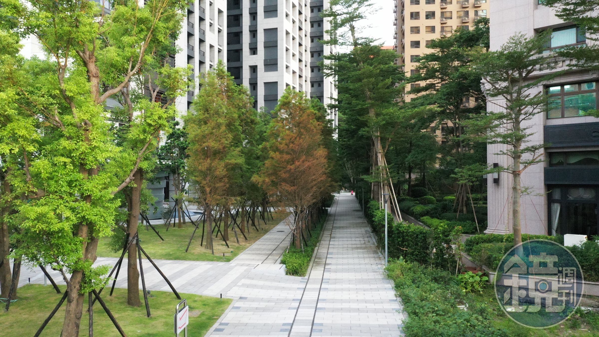 漢皇丰川公設齊全，下樓即可與家人共享悠閒時光。