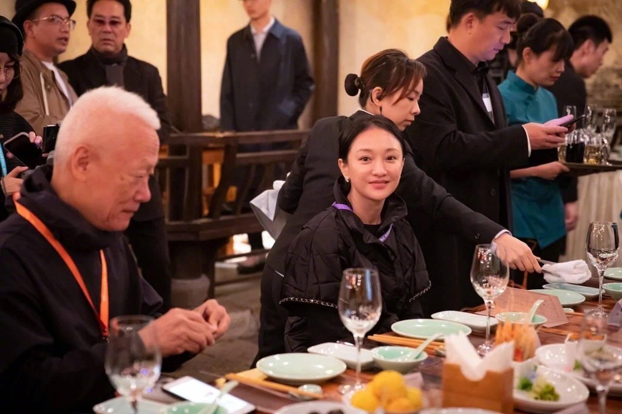周迅也是戲劇節嘉賓之一。（翻攝自微博）