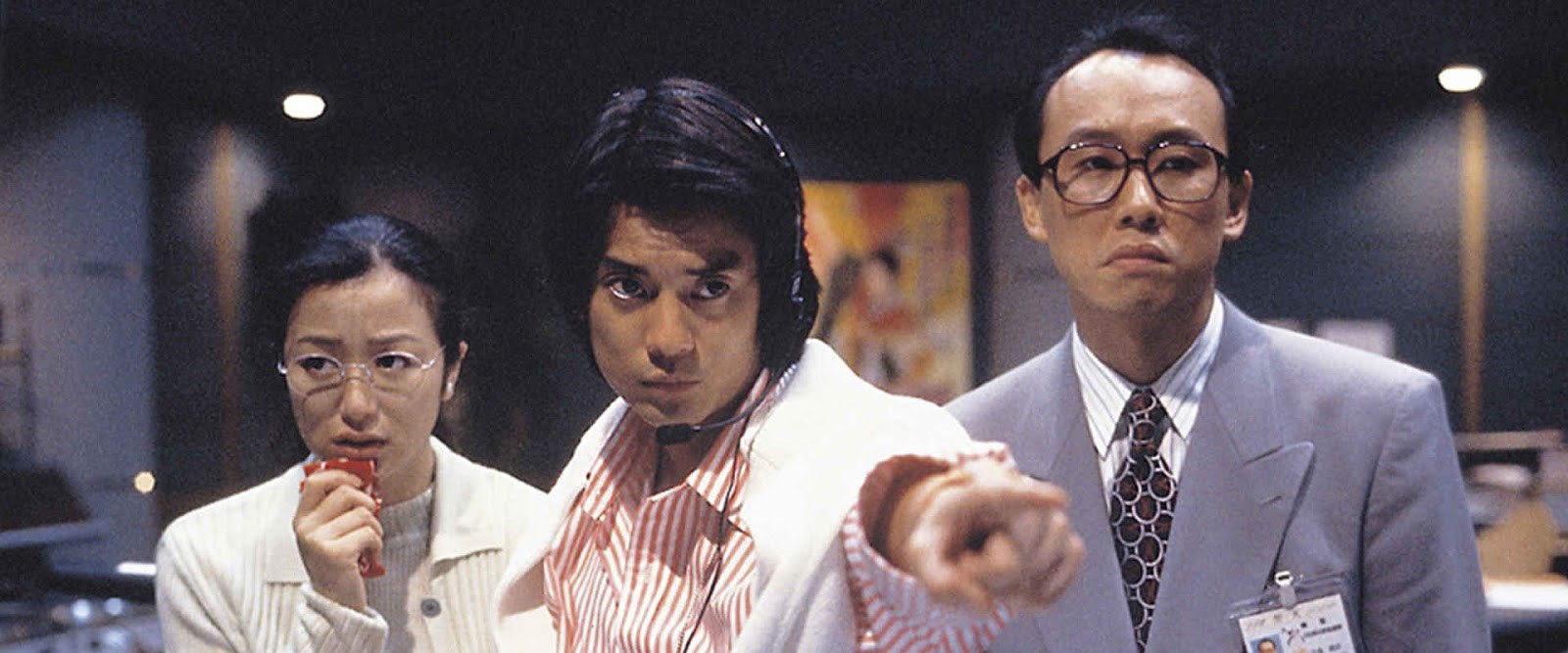 三谷幸喜自編自導的第一部電影《心情直播,不NG》改編自他編導的舞台劇,左起為演員鈴木京香、唐澤壽明、西村雅彥。(翻攝自chenchifeng2017.blogspot.com)