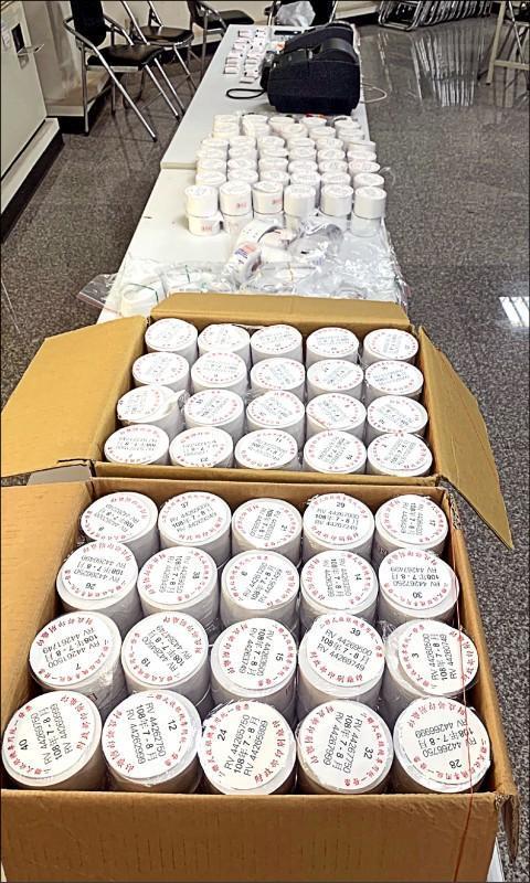該集團大量購買空白發票，3年詐領近1,600萬元。（翻攝畫面）
