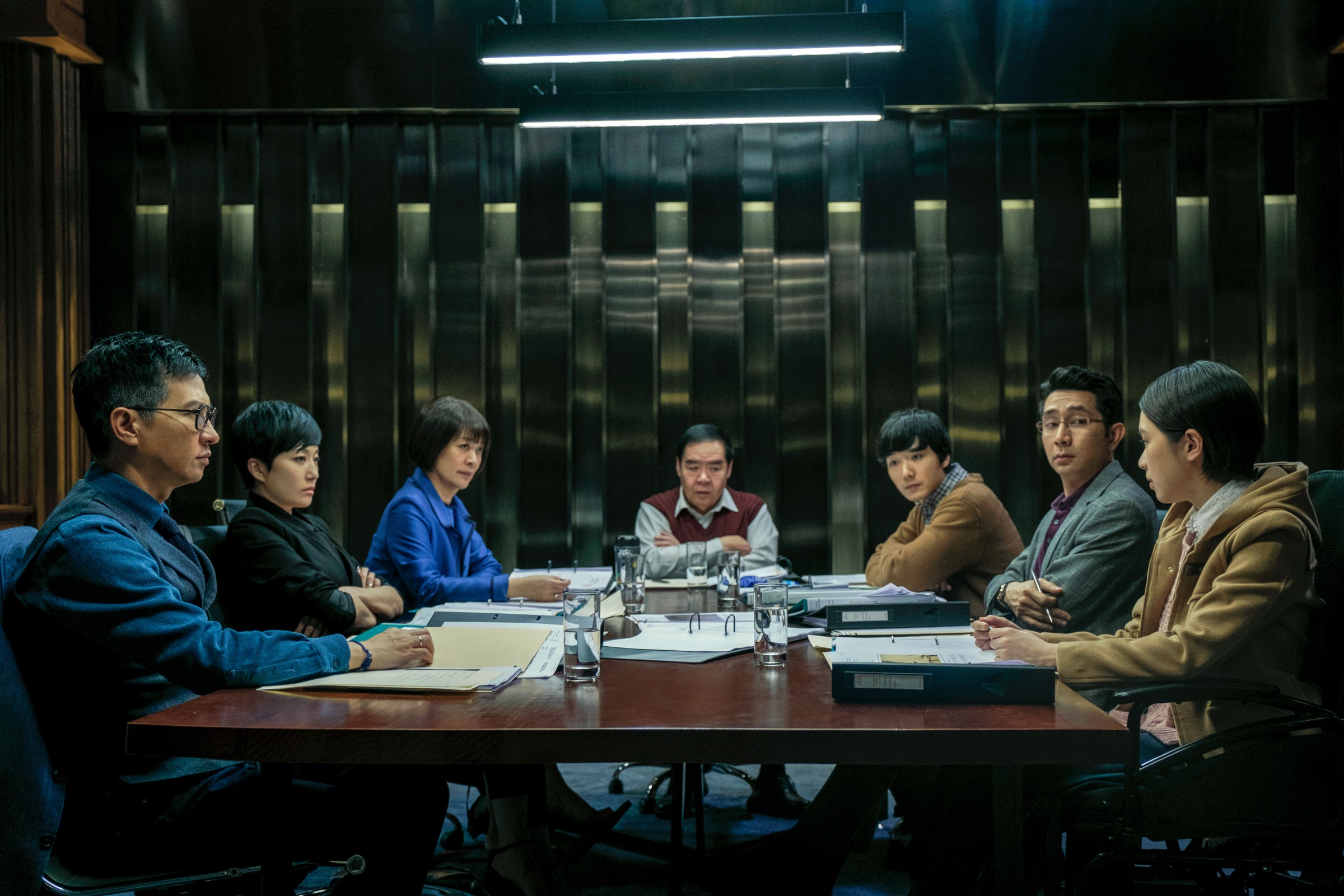 《催眠・裁決》由張家輝、張翰領銜主演，集結實力派演員鄭則仕、金燕玲、張兆輝、谷祖琳、秦沛同台演出。（甲上提供）