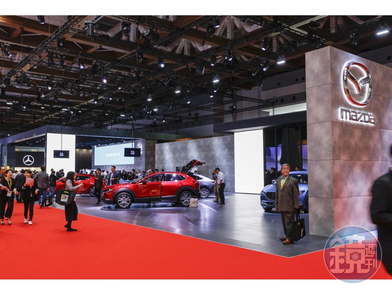 MAZDA展館呈現典型的日式典雅風格。