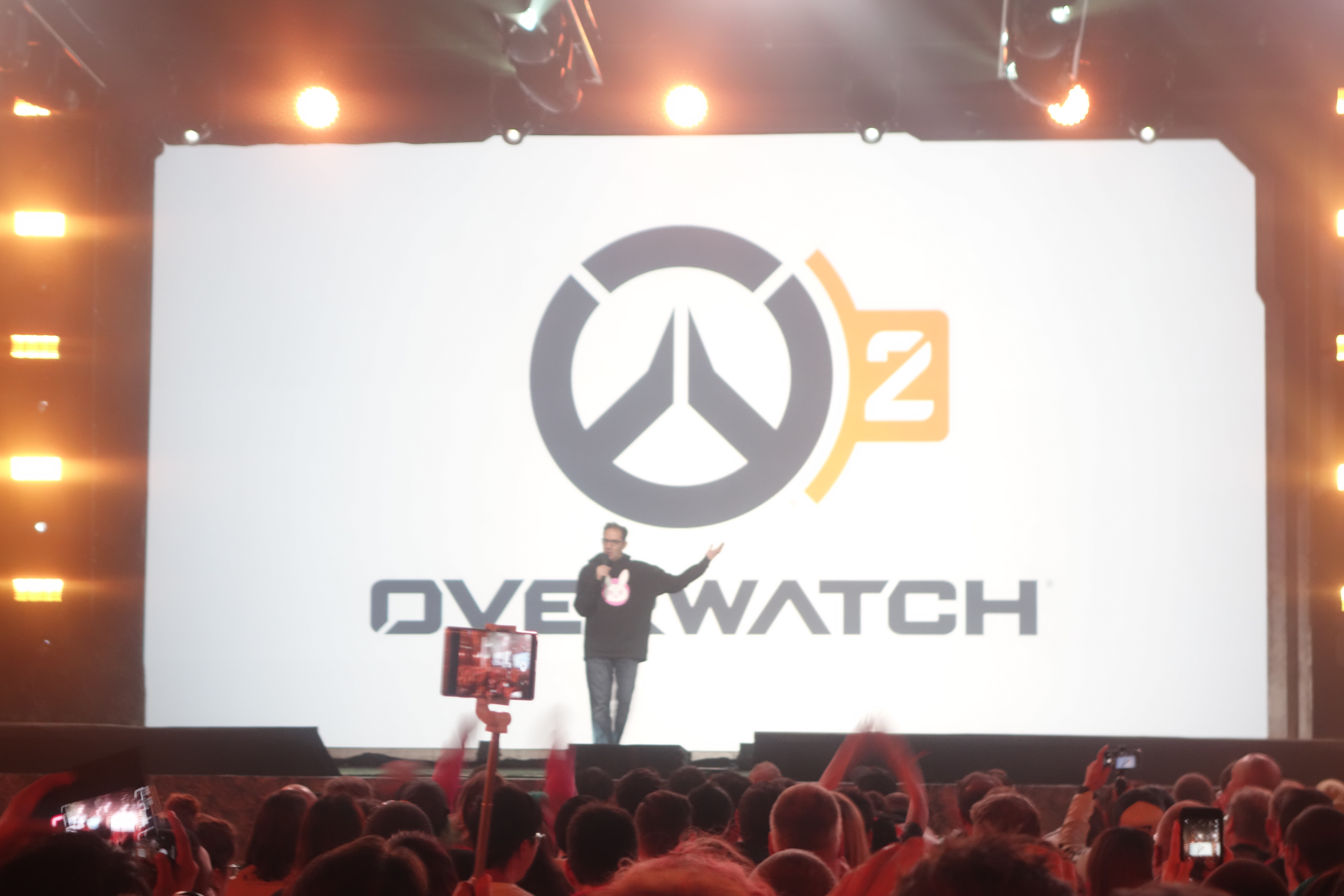 《鬥陣特攻2》正式在BlizzCon曝光。