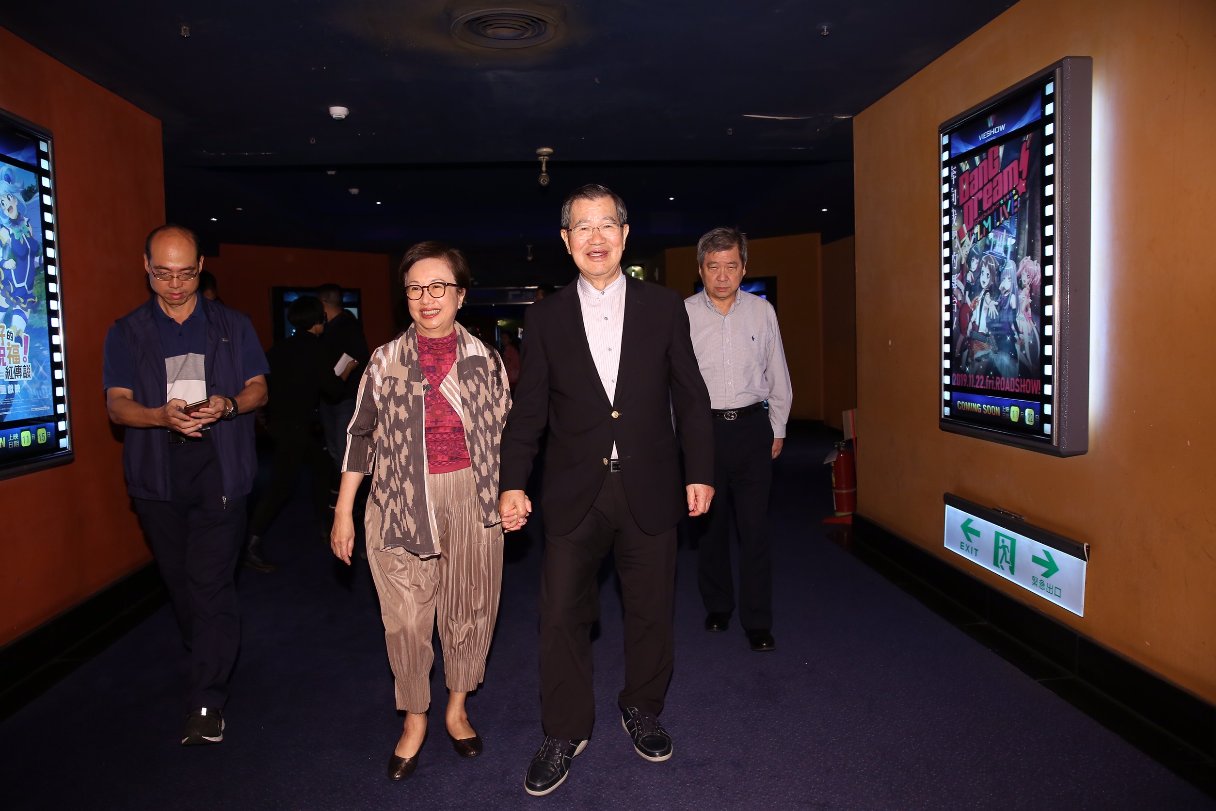 蕭萬長稱陳以文在劇中用行動來表現，「這就是天下父母心」。