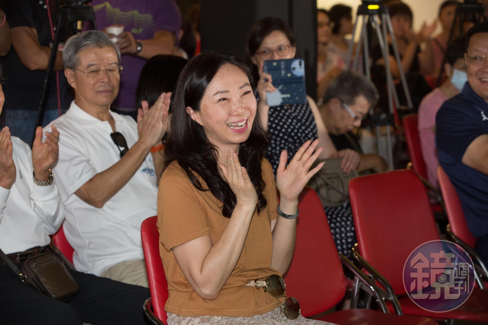 對於韓國瑜提出學貸免息政策,被問到若有人不還恐成呆帳怎麼辦,李佳芬回答「政府就吞了吧」。(本刊資料照)