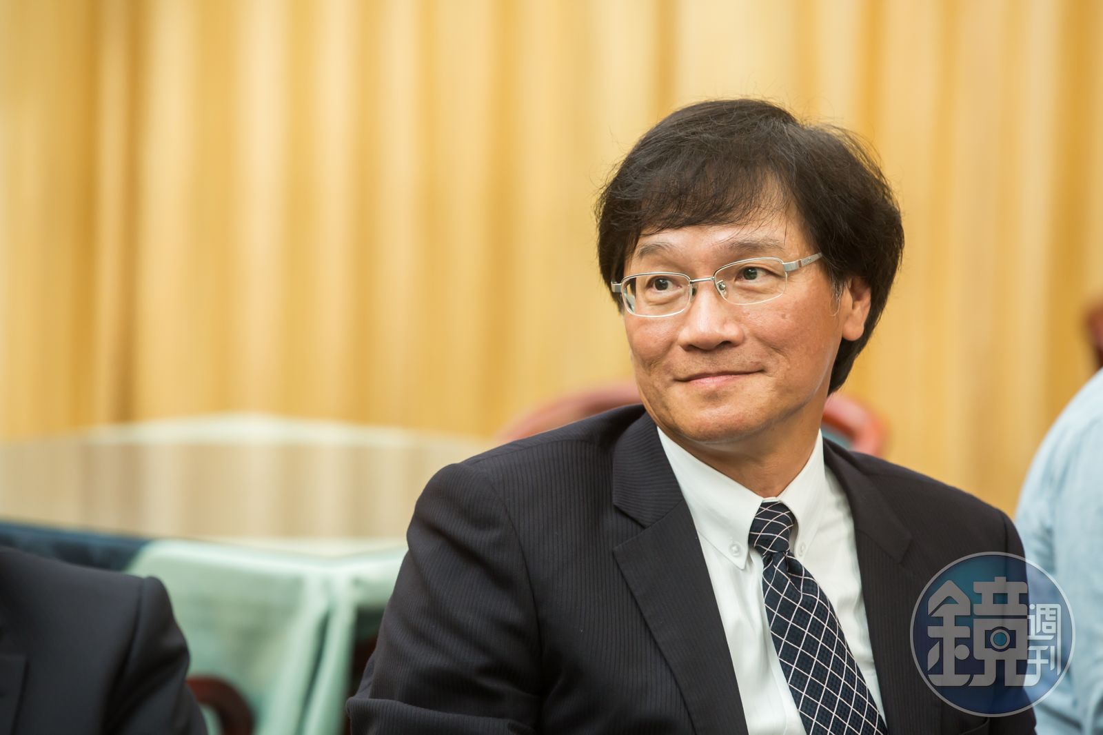 偷吃女祕書被她尪錄到「不要硬來啦」呻吟聲　台企銀總座幫賠100萬 - 鏡週刊 Mirror Media