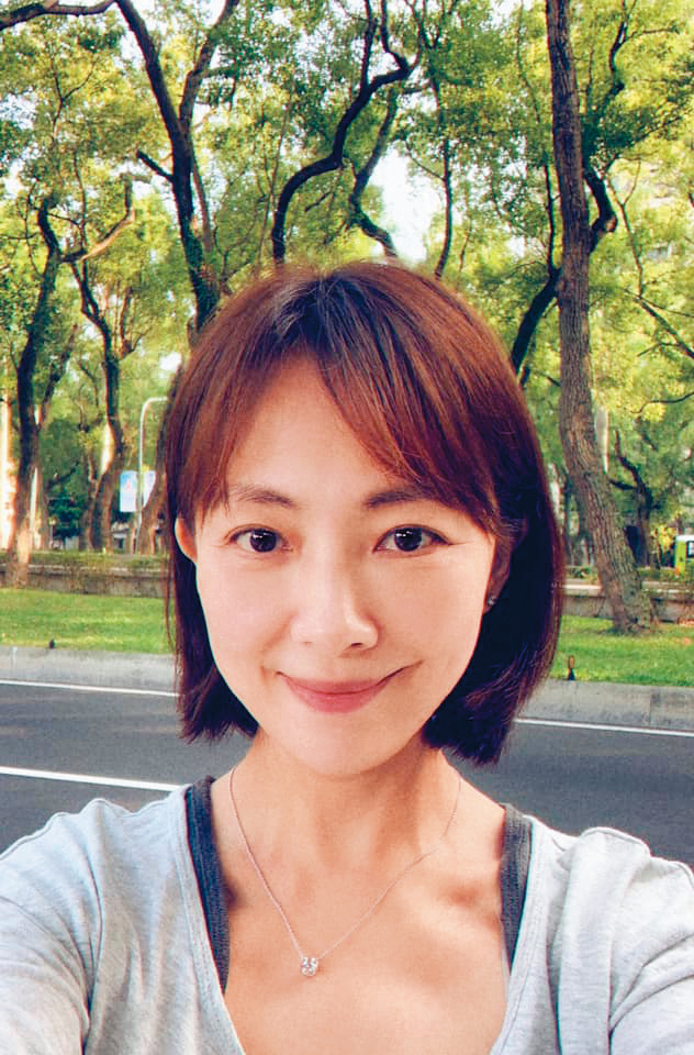郭昱晴曾上節目自爆與尤昭文分手,主因是尤媽媽的關係。(翻攝郭昱晴臉書)