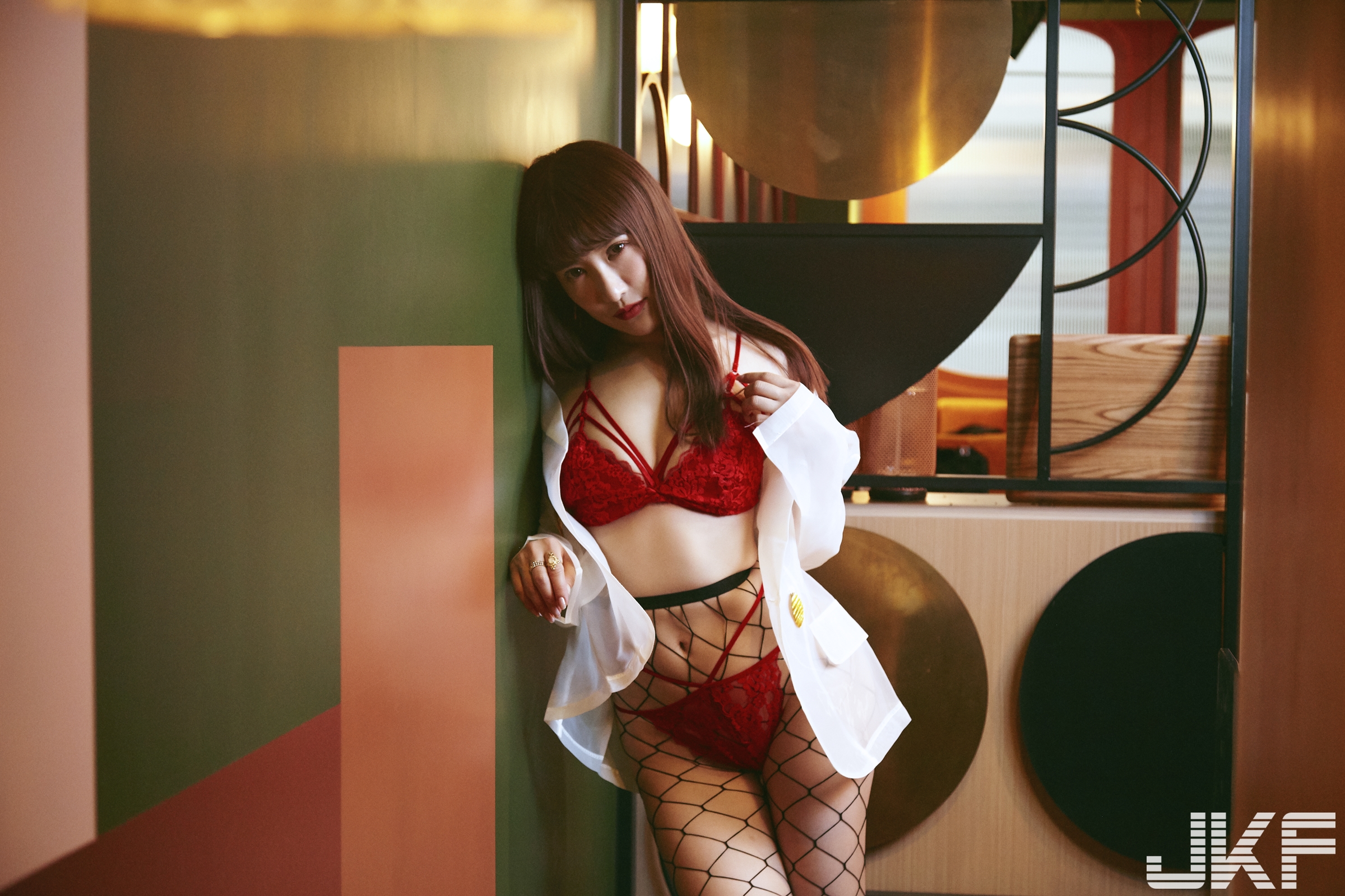 目前已不再拍AV作品的美子，以平面攝影工作為主。（JKF提供）