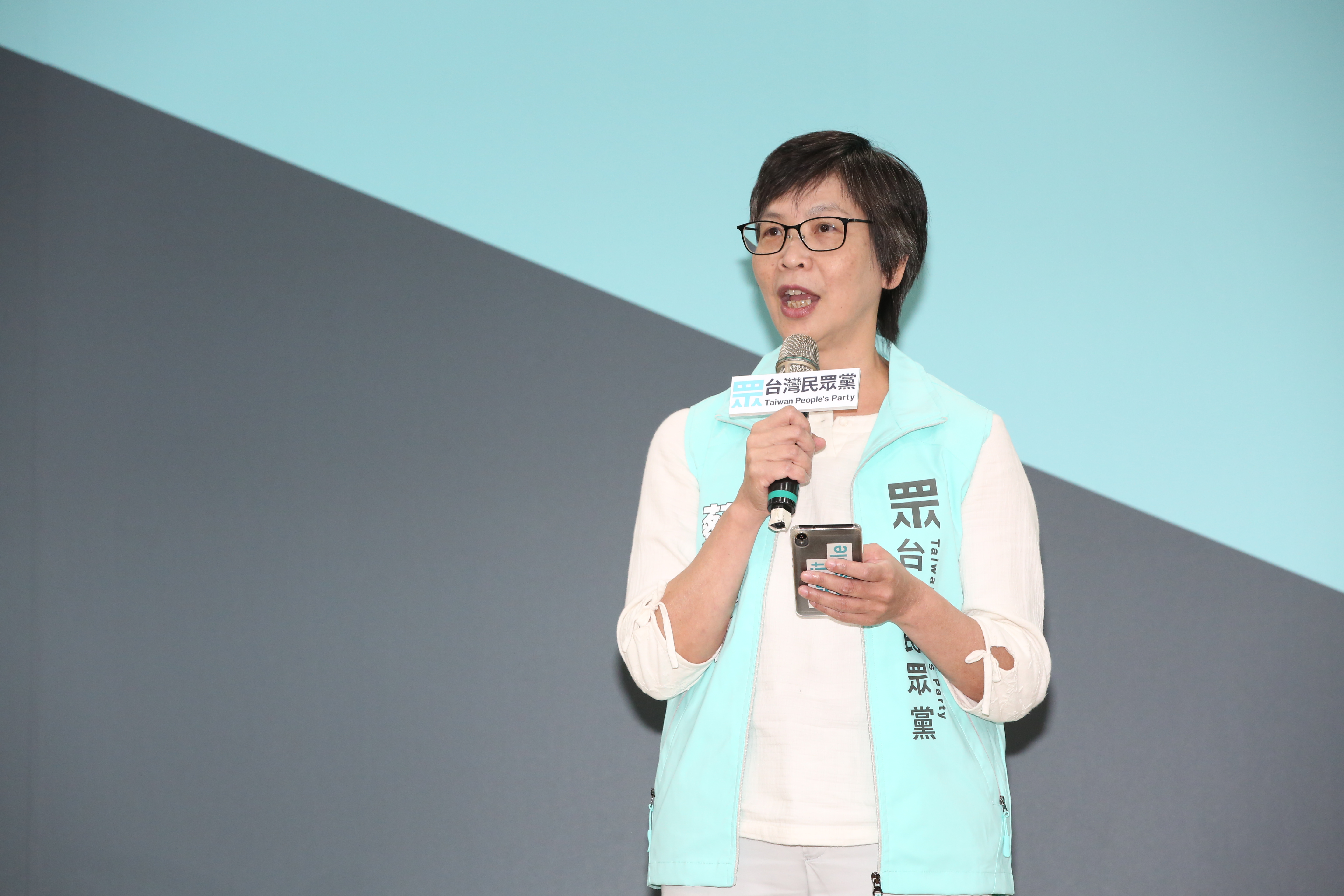 蔡壁如受訪時表示，會建議黨提名委員會邀請黃國昌，若他願意加入，「不分區一定給他第一名」。（本刊資料照）